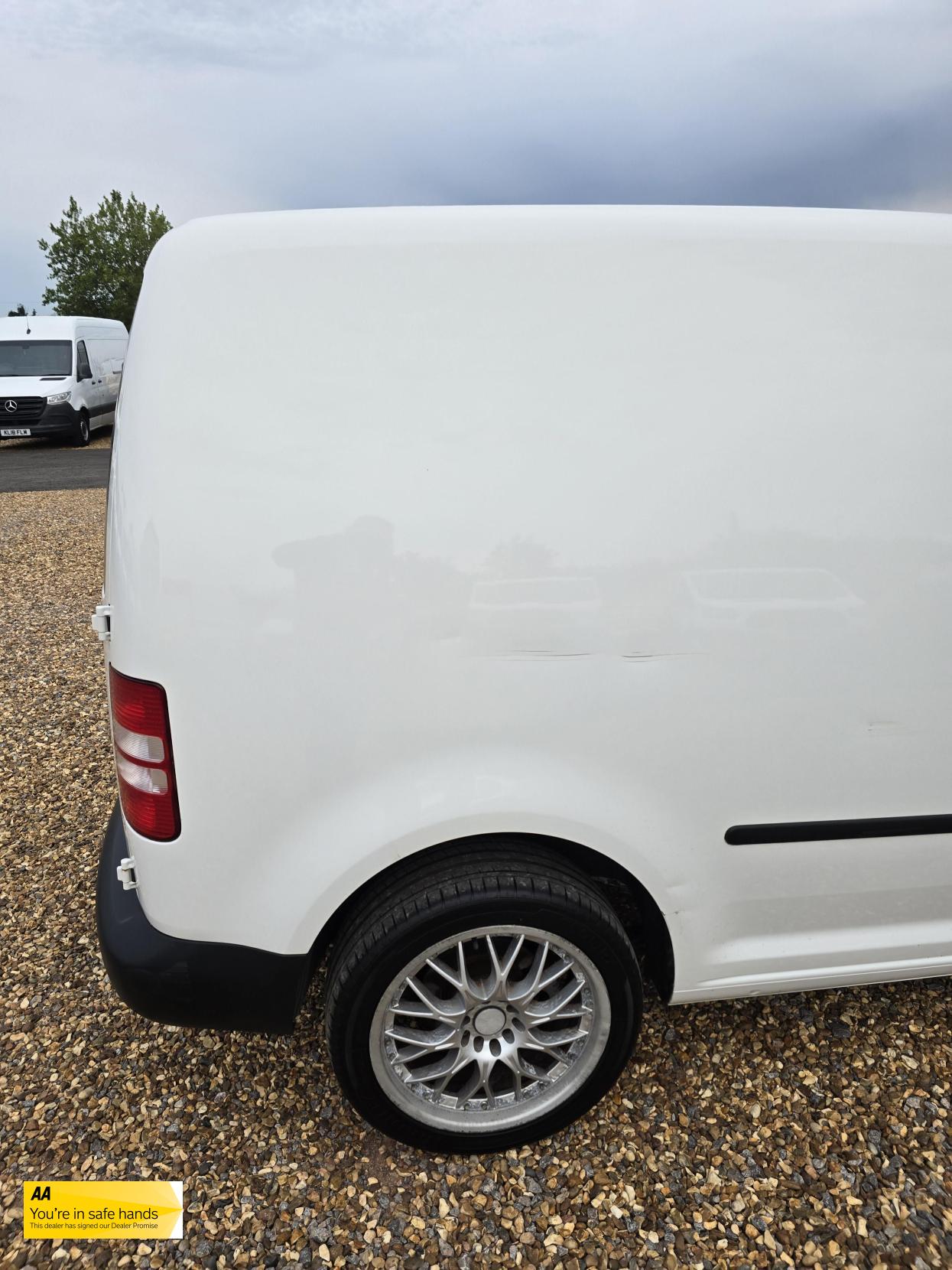Volkswagen Caddy 1.6 TDI BlueMotion Tech C20 Panel Van 4dr Diesel Manual L1 H1 (139 g/km, 74 bhp)