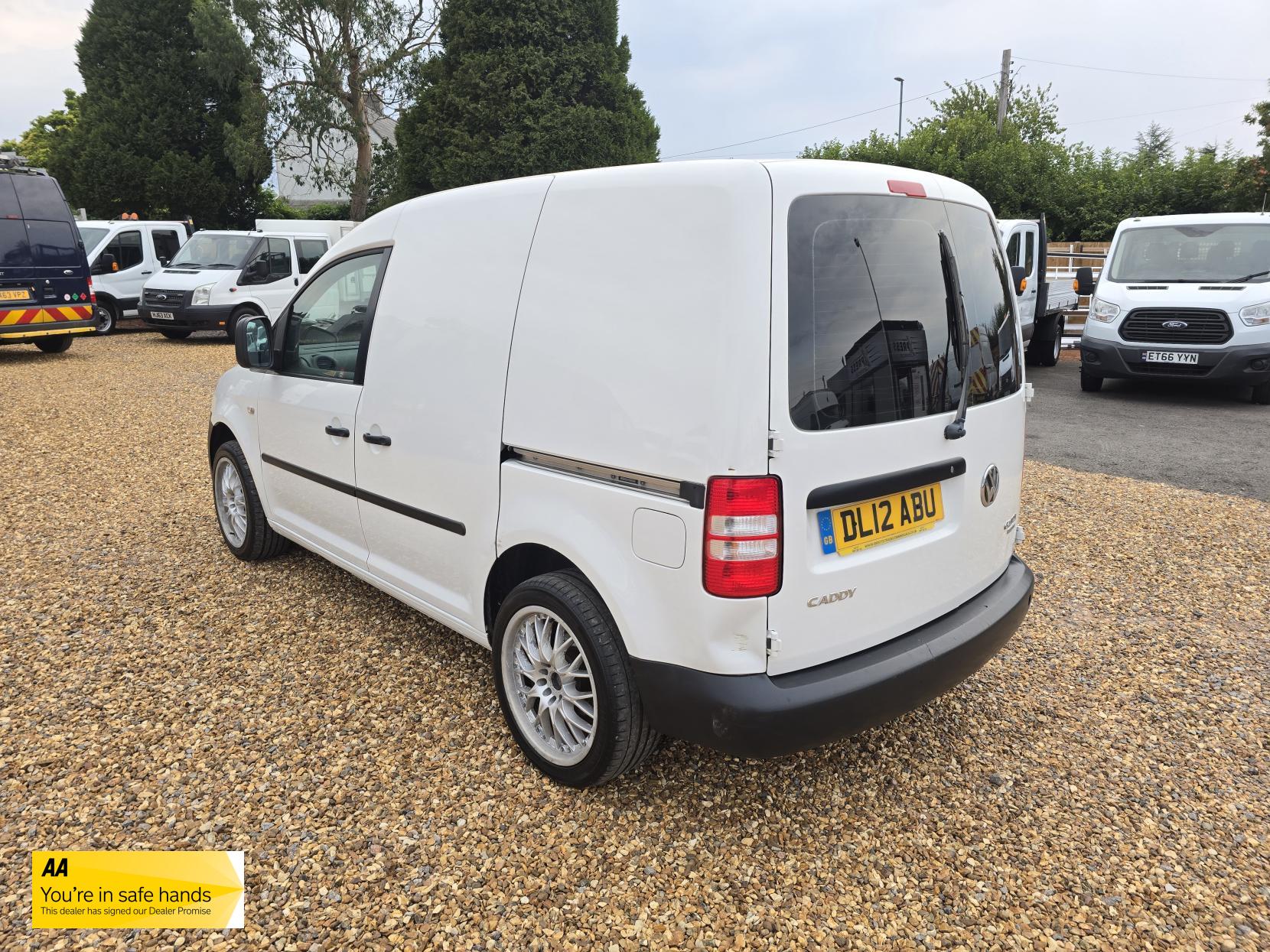 Volkswagen Caddy 1.6 TDI BlueMotion Tech C20 Panel Van 4dr Diesel Manual L1 H1 (139 g/km, 74 bhp)