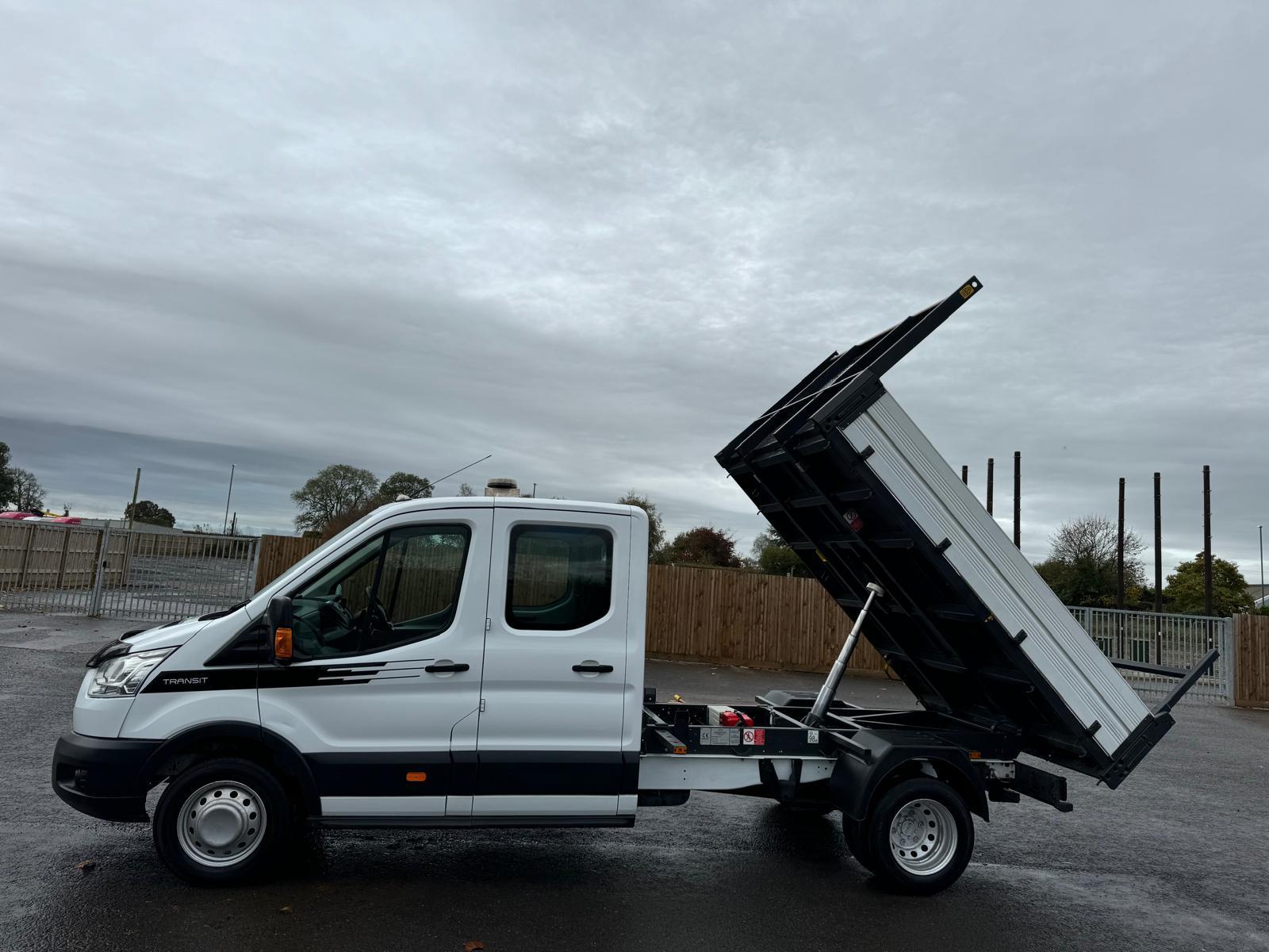 Ford Transit 2.2 TDCi 350 1-Way Double Tipper Double Cab 4dr Diesel Manual RWD L3 Euro 5 (1-Way, 1-Stop) (125 ps)