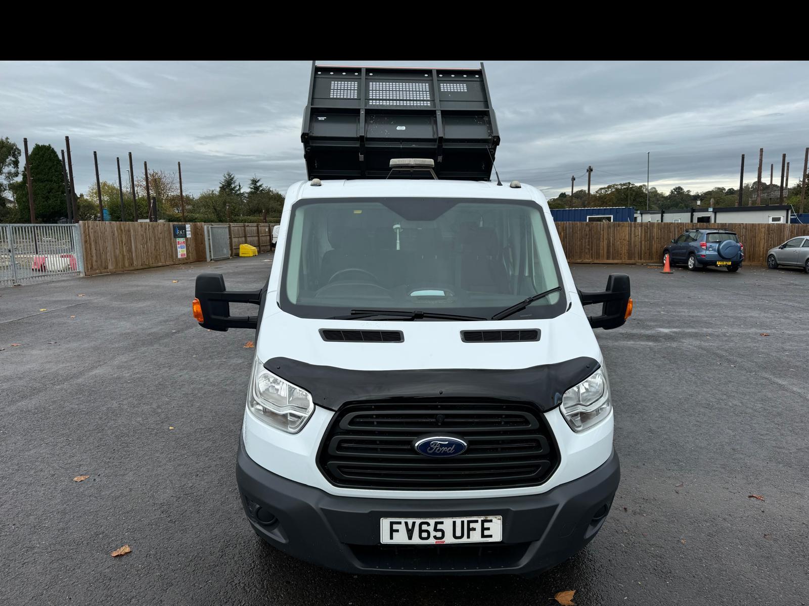 Ford Transit 2.2 TDCi 350 1-Way Double Tipper Double Cab 4dr Diesel Manual RWD L3 Euro 5 (1-Way, 1-Stop) (125 ps)