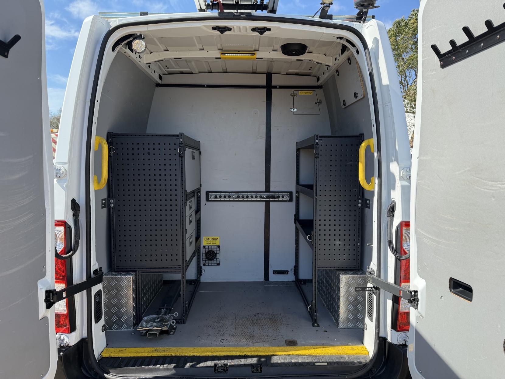 2018 Vauxhall Movano 2.3 CDTi 3500 Panel Van 5dr Diesel Manual FWD L2 H2 Euro 6 (130 ps) - Thumbnail 3