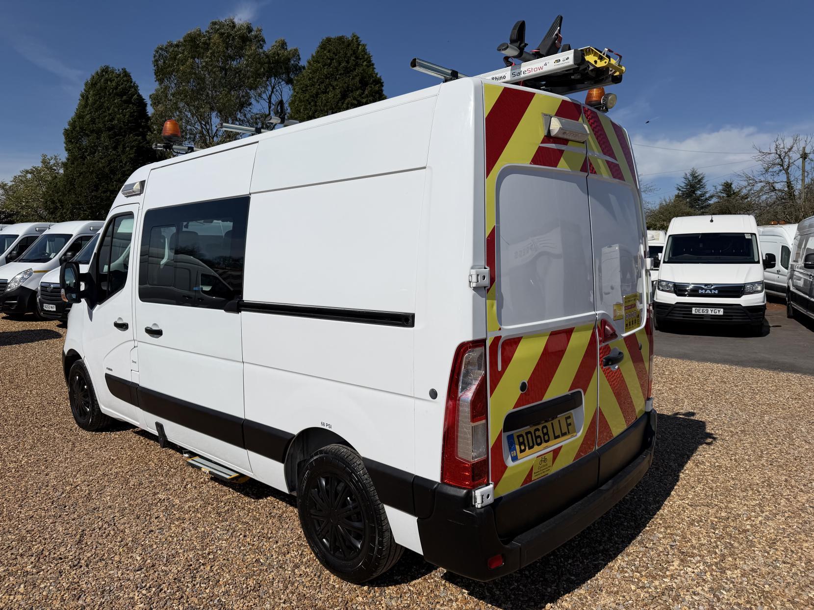 2018 Vauxhall Movano 2.3 CDTi 3500 Panel Van 5dr Diesel Manual FWD L2 H2 Euro 6 (130 ps) - Thumbnail 8