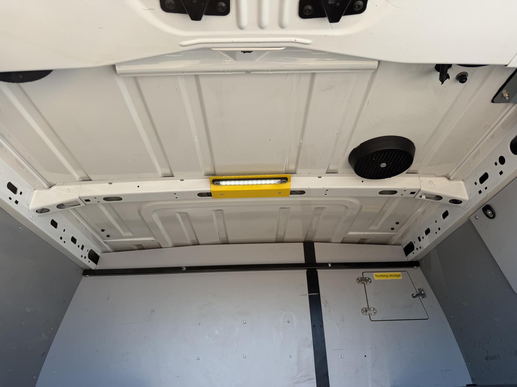 2018 Vauxhall Movano 2.3 CDTi 3500 Panel Van 5dr Diesel Manual FWD L2 H2 Euro 6 (130 ps) - Thumbnail 47