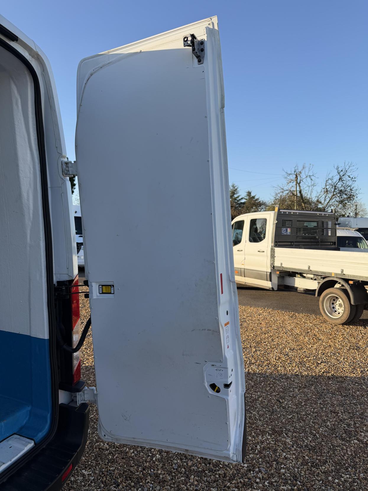 Ford Transit 2.0 350 EcoBlue Leader Panel Van 5dr Diesel Manual FWD L3 H3 Euro 6 (s/s) (105 ps)