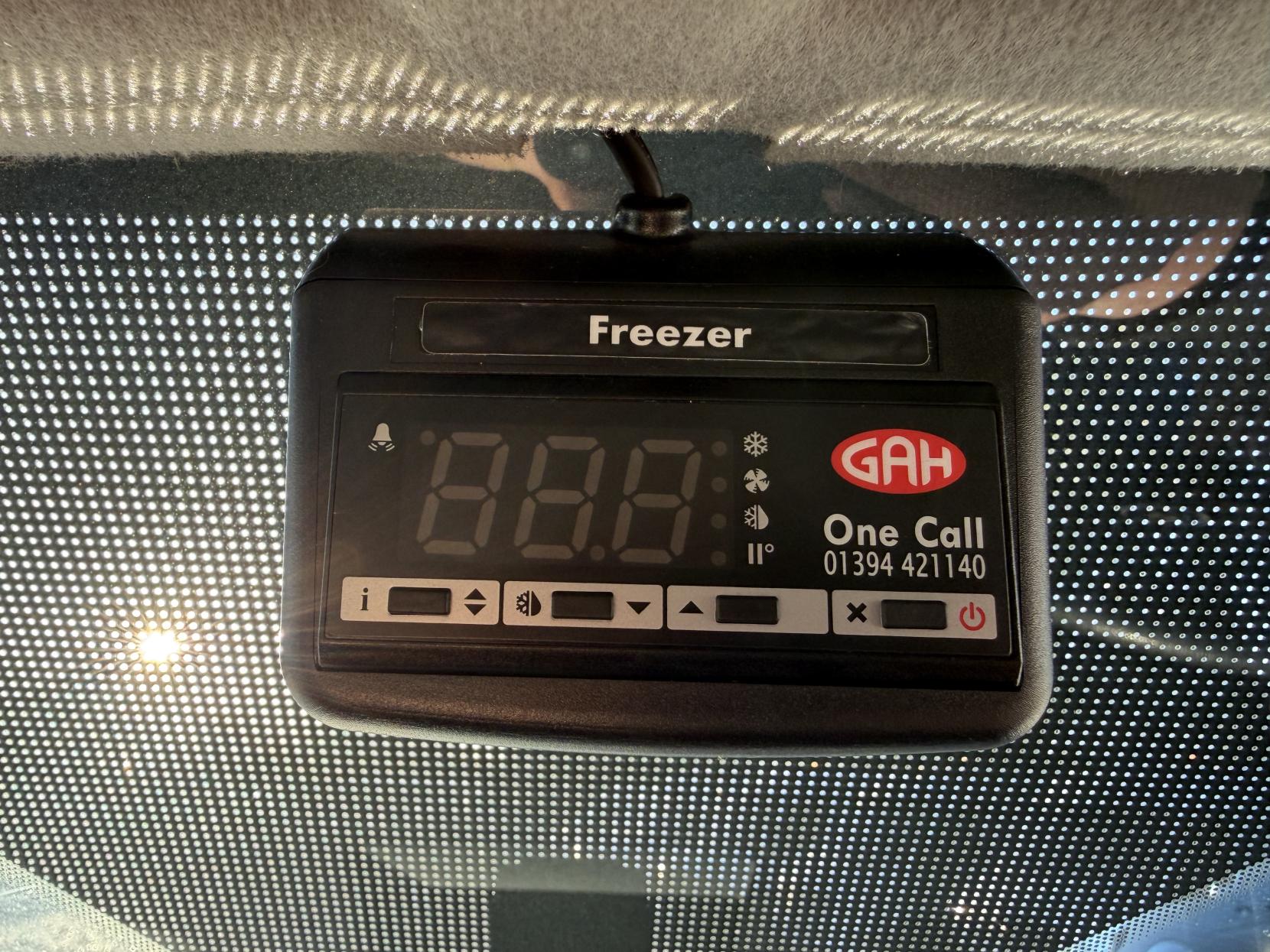 Ford Transit 2.0 350 EcoBlue Leader Panel Van 5dr Diesel Manual FWD L3 H3 Euro 6 (s/s) (105 ps)