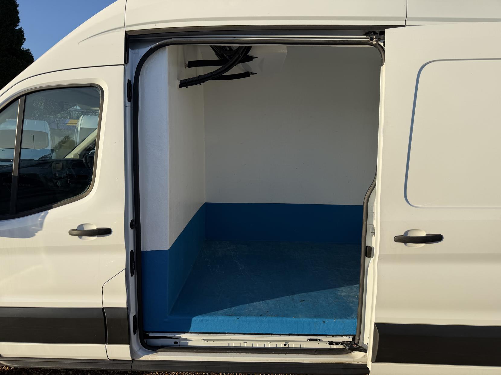 Ford Transit 2.0 350 EcoBlue Leader Panel Van 5dr Diesel Manual FWD L3 H3 Euro 6 (s/s) (105 ps)