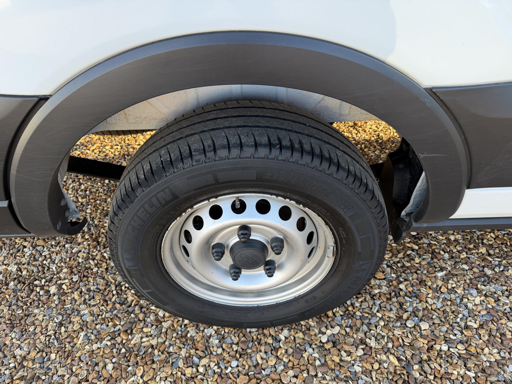 Ford Transit 2.0 350 EcoBlue Leader Panel Van 5dr Diesel Manual FWD L3 H3 Euro 6 (s/s) (105 ps)