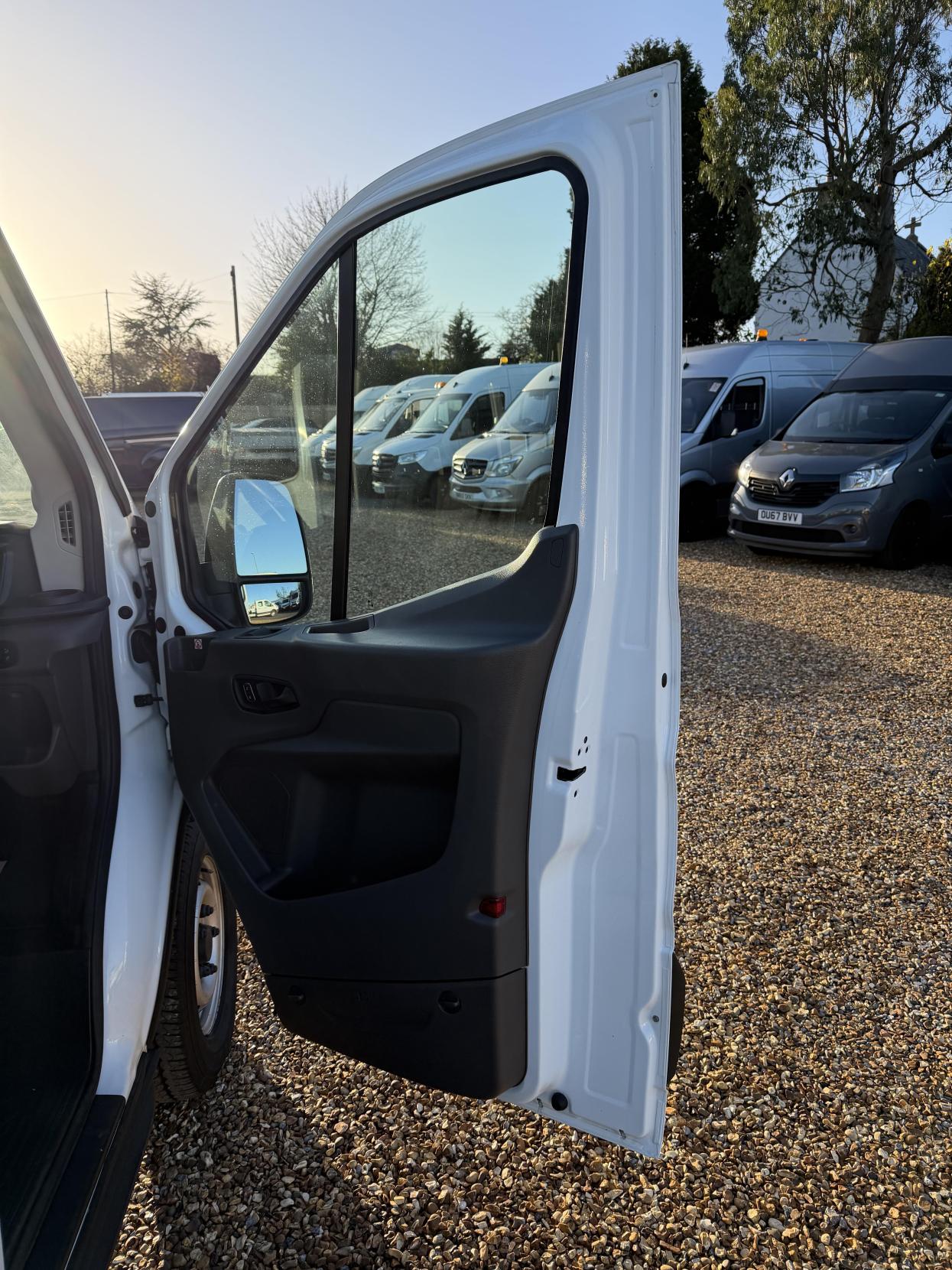 Ford Transit 2.0 350 EcoBlue Leader Panel Van 5dr Diesel Manual FWD L3 H3 Euro 6 (s/s) (105 ps)