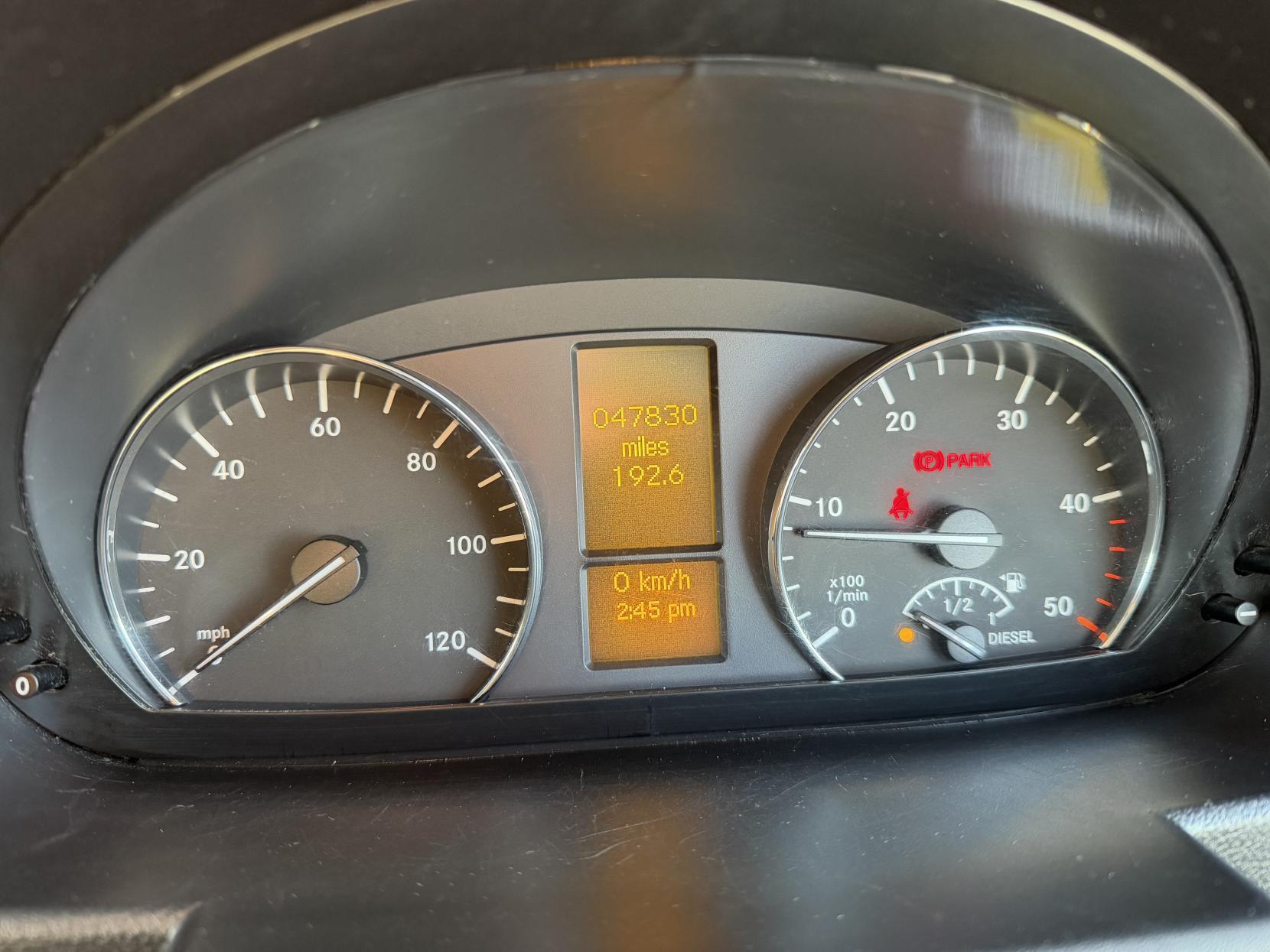 Mercedes-Benz Sprinter 2.1 314 CDi Panel Van 5dr Diesel Manual RWD L2 (213 g/km, 140 bhp)