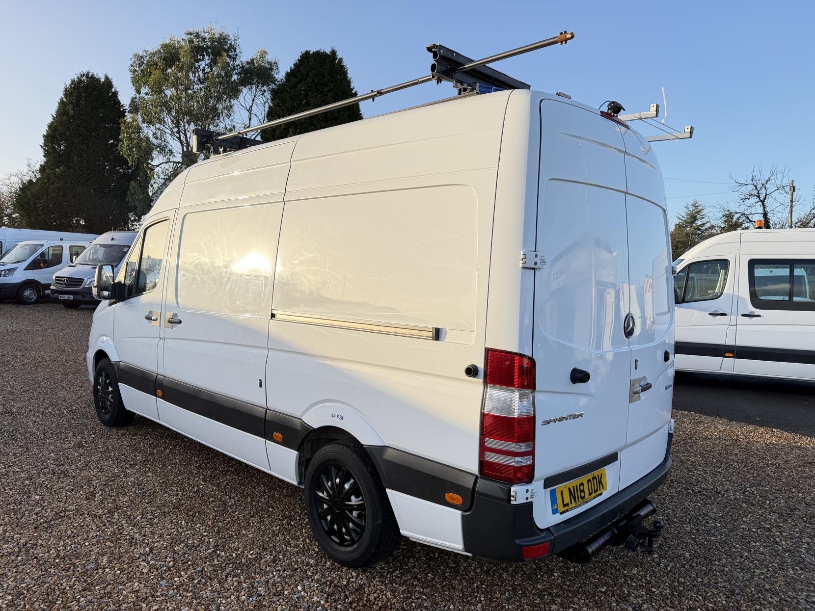 Mercedes-Benz Sprinter 2.1 314 CDi Panel Van 5dr Diesel Manual RWD L2 (213 g/km, 140 bhp)