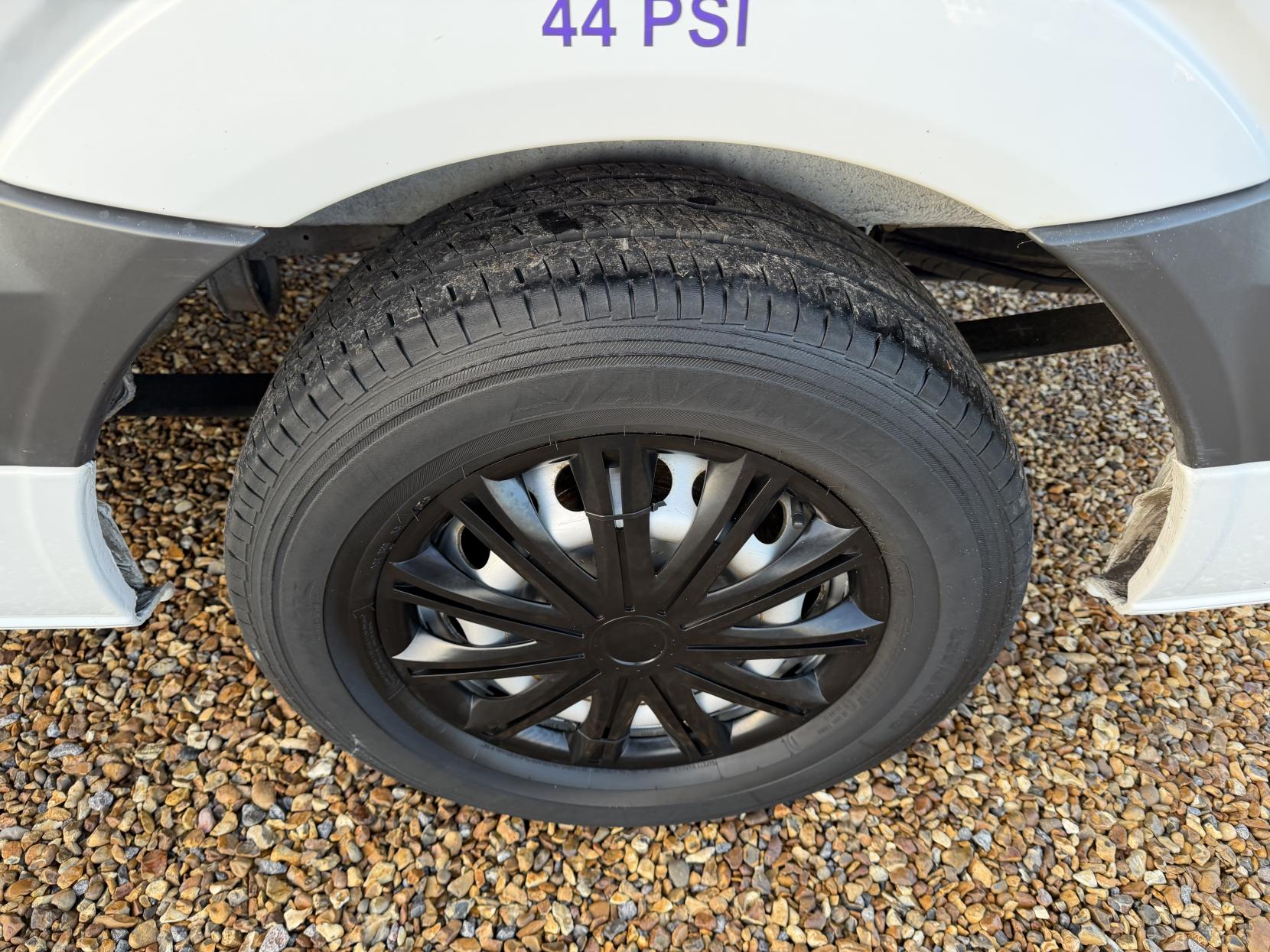 Mercedes-Benz Sprinter 2.1 314 CDi Panel Van 5dr Diesel Manual RWD L2 (213 g/km, 140 bhp)