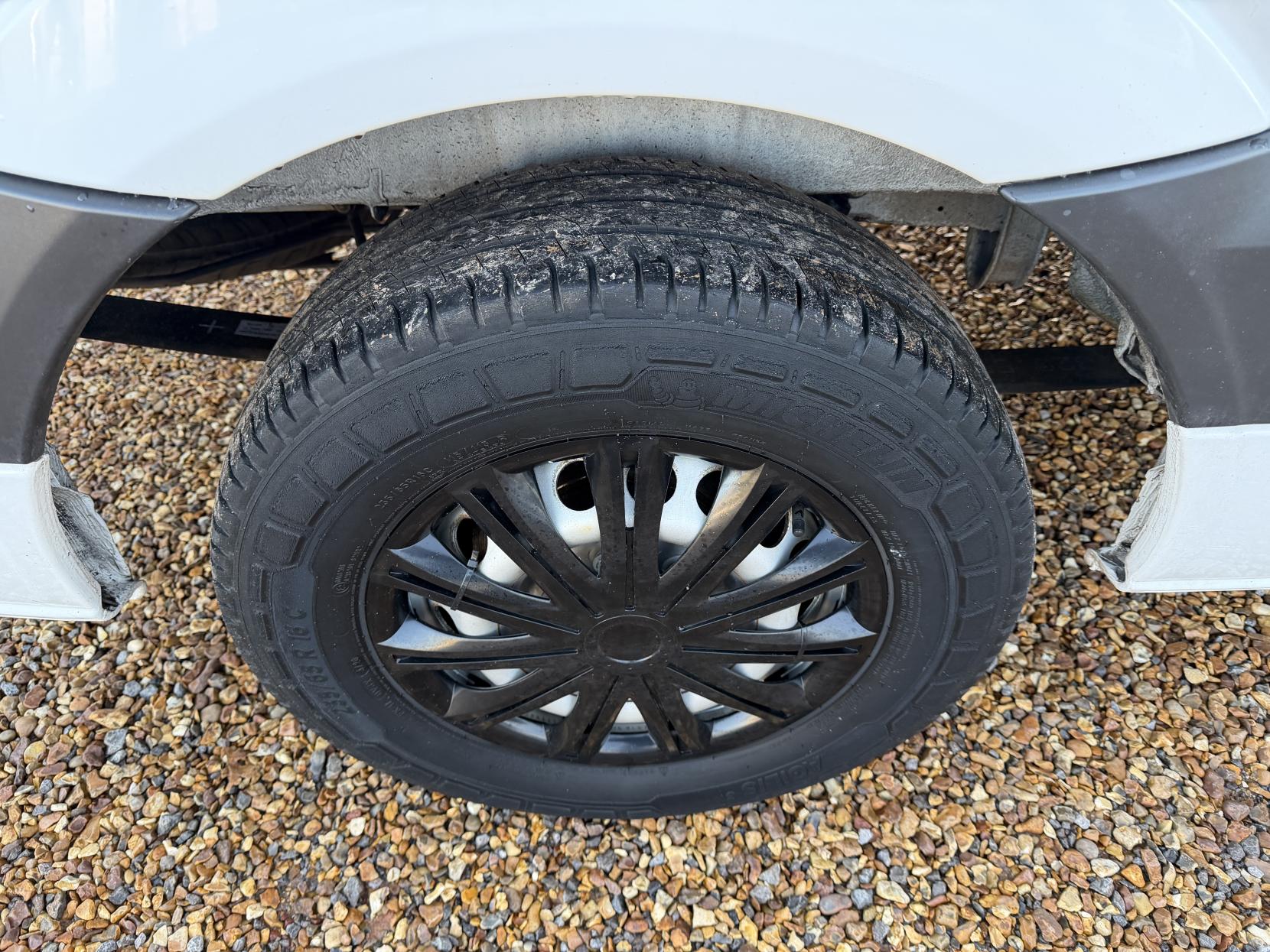 Mercedes-Benz Sprinter 2.1 314 CDi Panel Van 5dr Diesel Manual RWD L2 (213 g/km, 140 bhp)