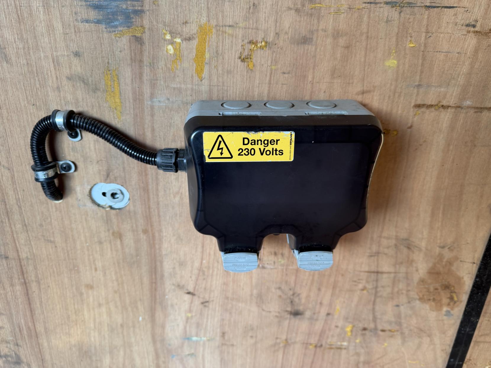 Mercedes-Benz Sprinter 2.1 314 CDi Panel Van 5dr Diesel Manual RWD L2 (213 g/km, 140 bhp)