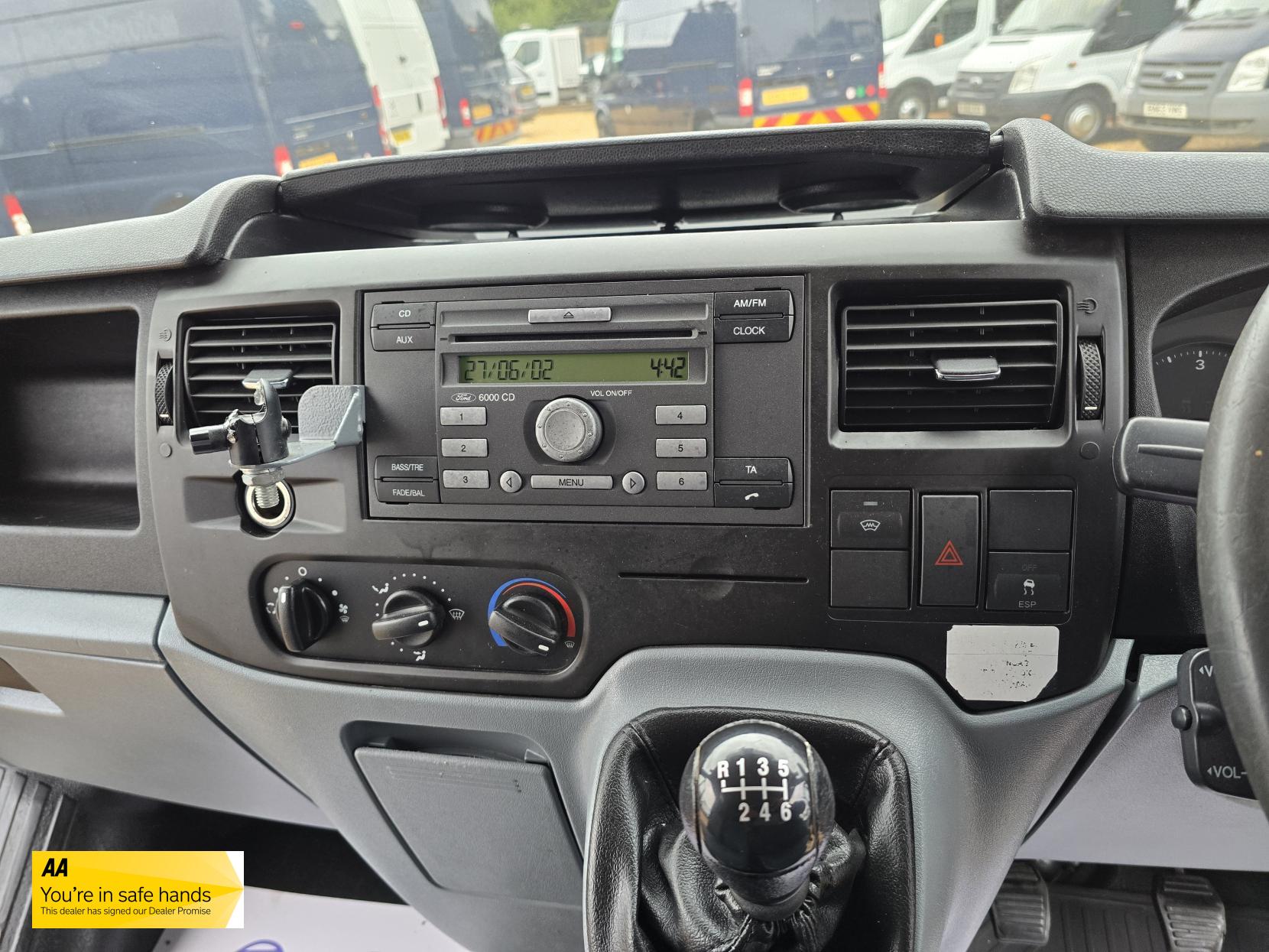 Ford Transit 2.2 TDCi 350 Panel Van 5dr Diesel Manual FWD L2 H1 (209 g/km, 123 bhp)