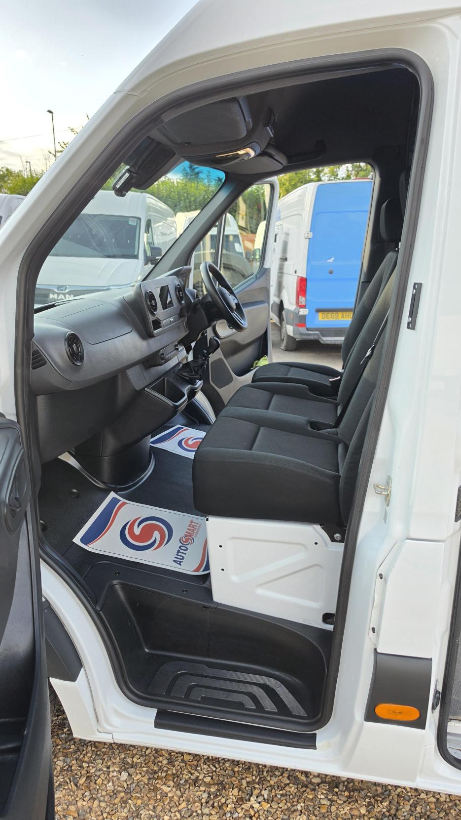 2020 Mercedes-Benz Sprinter 2.1 314 CDI Panel Van 5dr Diesel Manual FWD L2 H2 Euro 6 (143 ps) - Thumbnail 23
