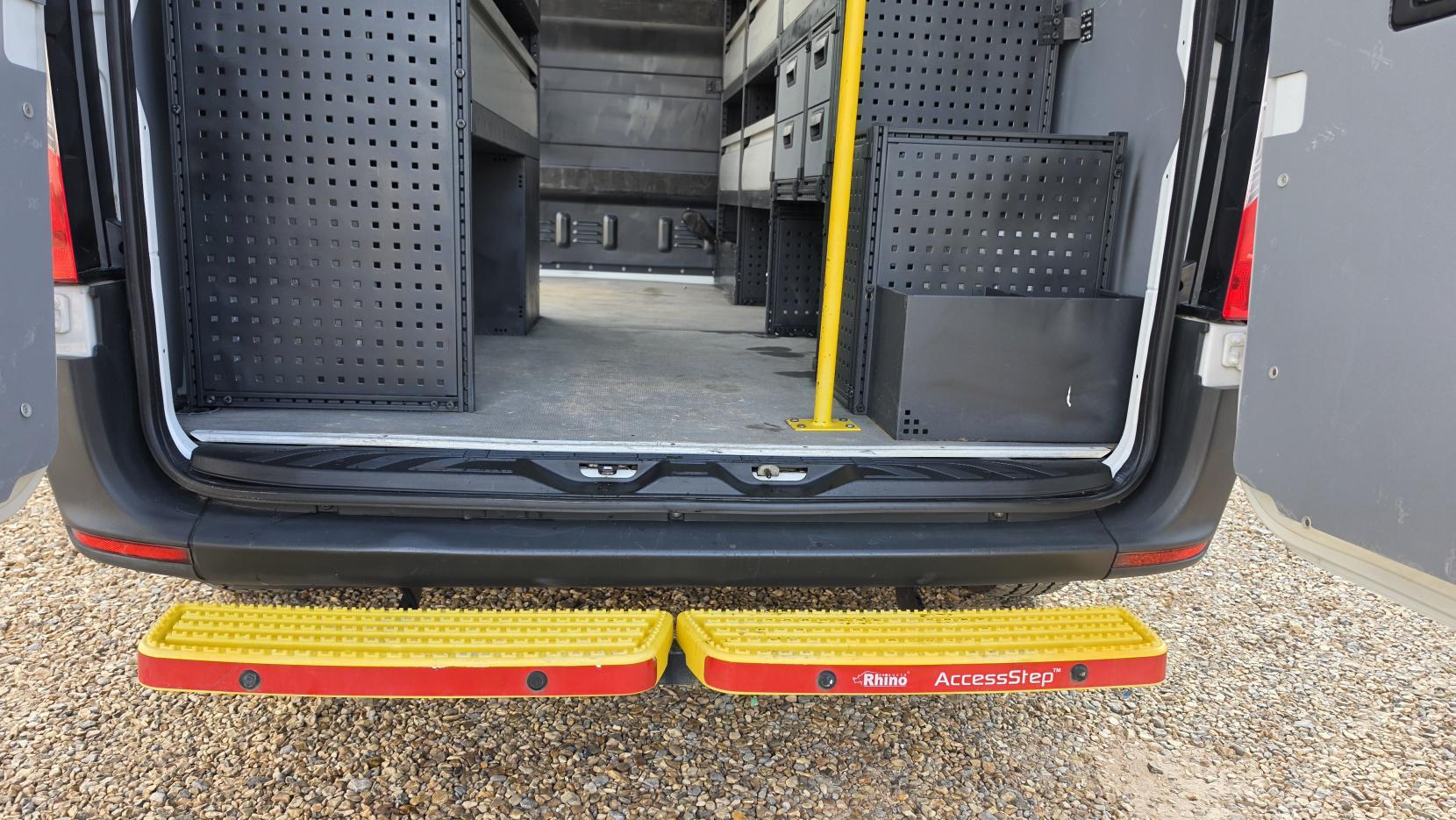 2020 Mercedes-Benz Sprinter 2.1 314 CDI Panel Van 5dr Diesel Manual FWD L2 H2 Euro 6 (143 ps) - Thumbnail 20