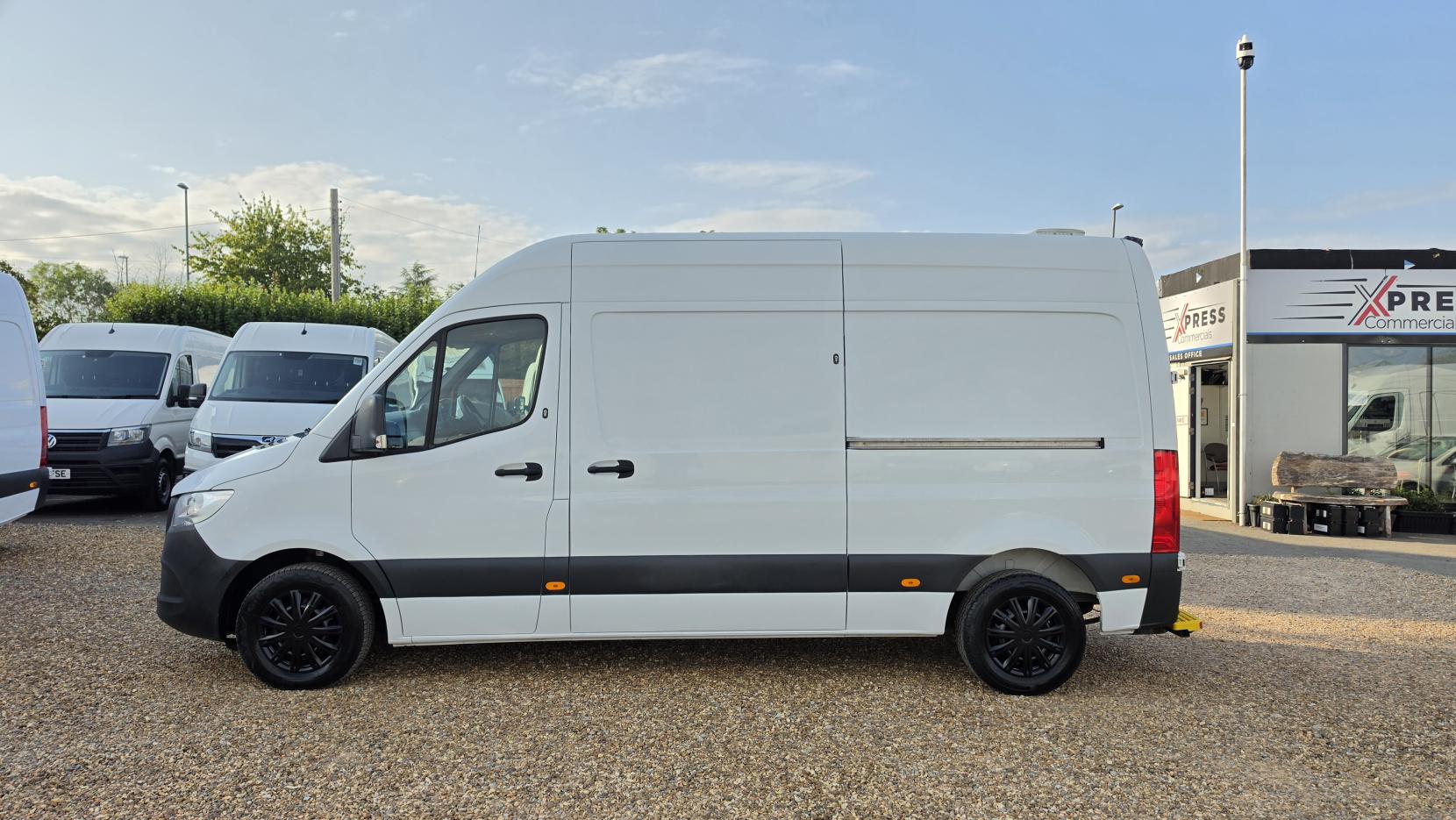 2020 Mercedes-Benz Sprinter 2.1 314 CDI Panel Van 5dr Diesel Manual FWD L2 H2 Euro 6 (143 ps) - Thumbnail 7