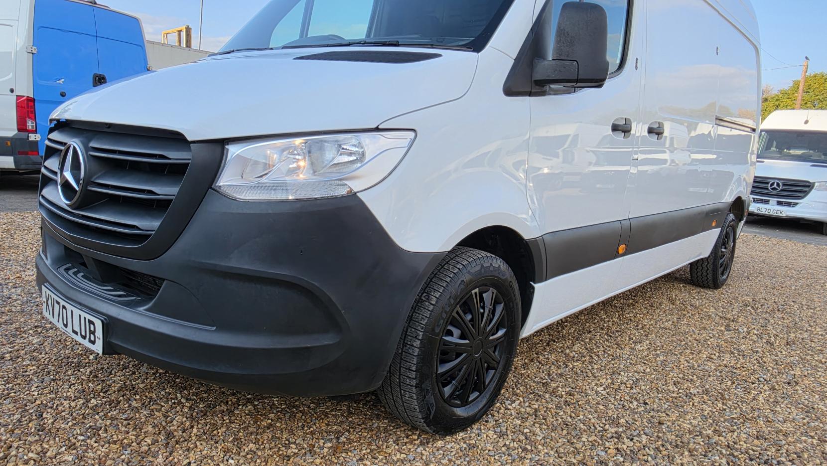 2020 Mercedes-Benz Sprinter 2.1 314 CDI Panel Van 5dr Diesel Manual FWD L2 H2 Euro 6 (143 ps) - Thumbnail 34