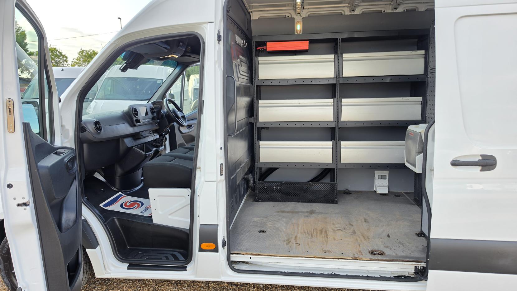 2020 Mercedes-Benz Sprinter 2.1 314 CDI Panel Van 5dr Diesel Manual FWD L2 H2 Euro 6 (143 ps) - Thumbnail 29