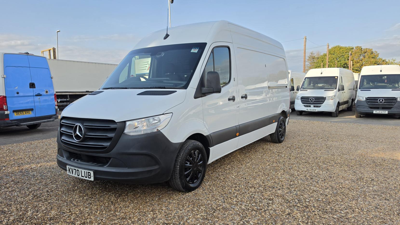 2020 Mercedes-Benz Sprinter 2.1 314 CDI Panel Van 5dr Diesel Manual FWD L2 H2 Euro 6 (143 ps) - Thumbnail 6