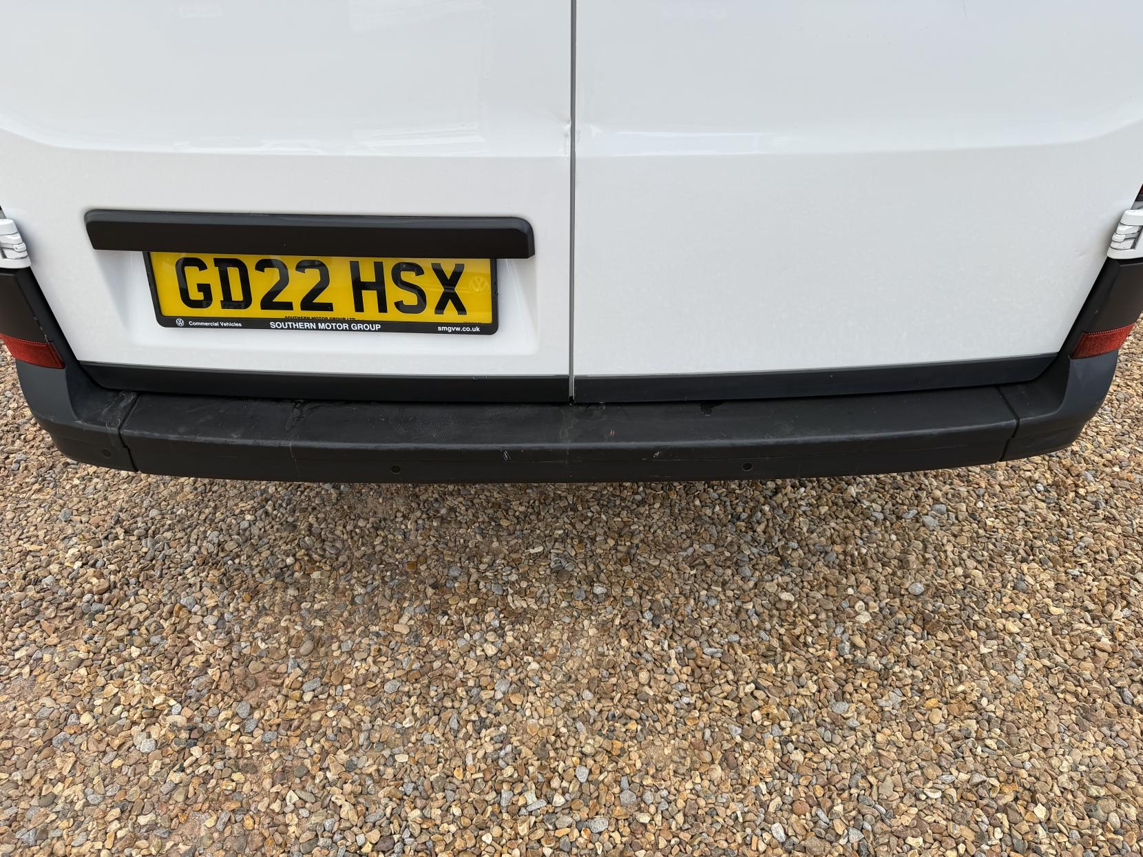 2022 Volkswagen Crafter 2.0 TDI CR35 Trendline Panel Van 5dr Diesel Manual FWD MWB Euro 6 (s/s) (140 ps) - Thumbnail 36