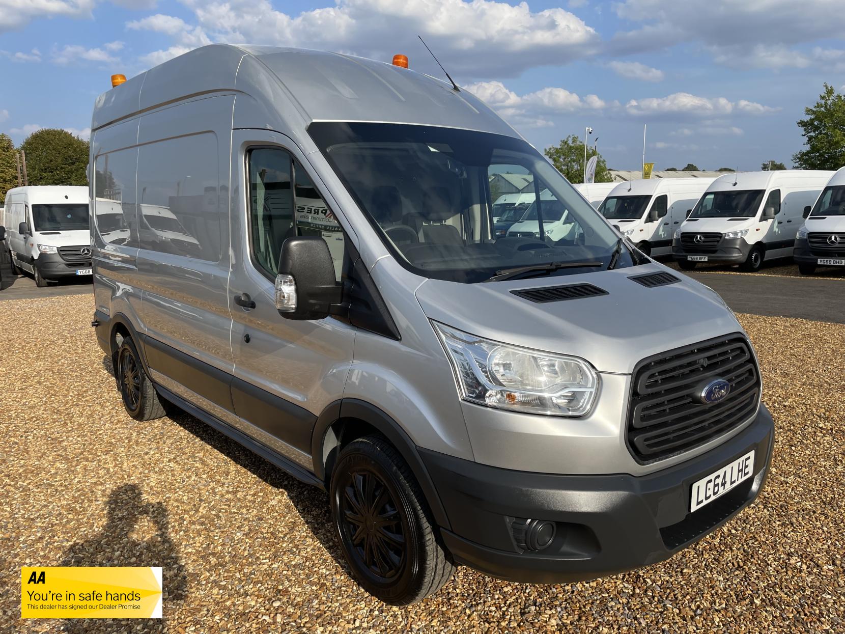 Ford Transit 2.2 TDCi 350 Panel Van 5dr Diesel Manual RWD L2 H3 Euro 5 (155 ps)