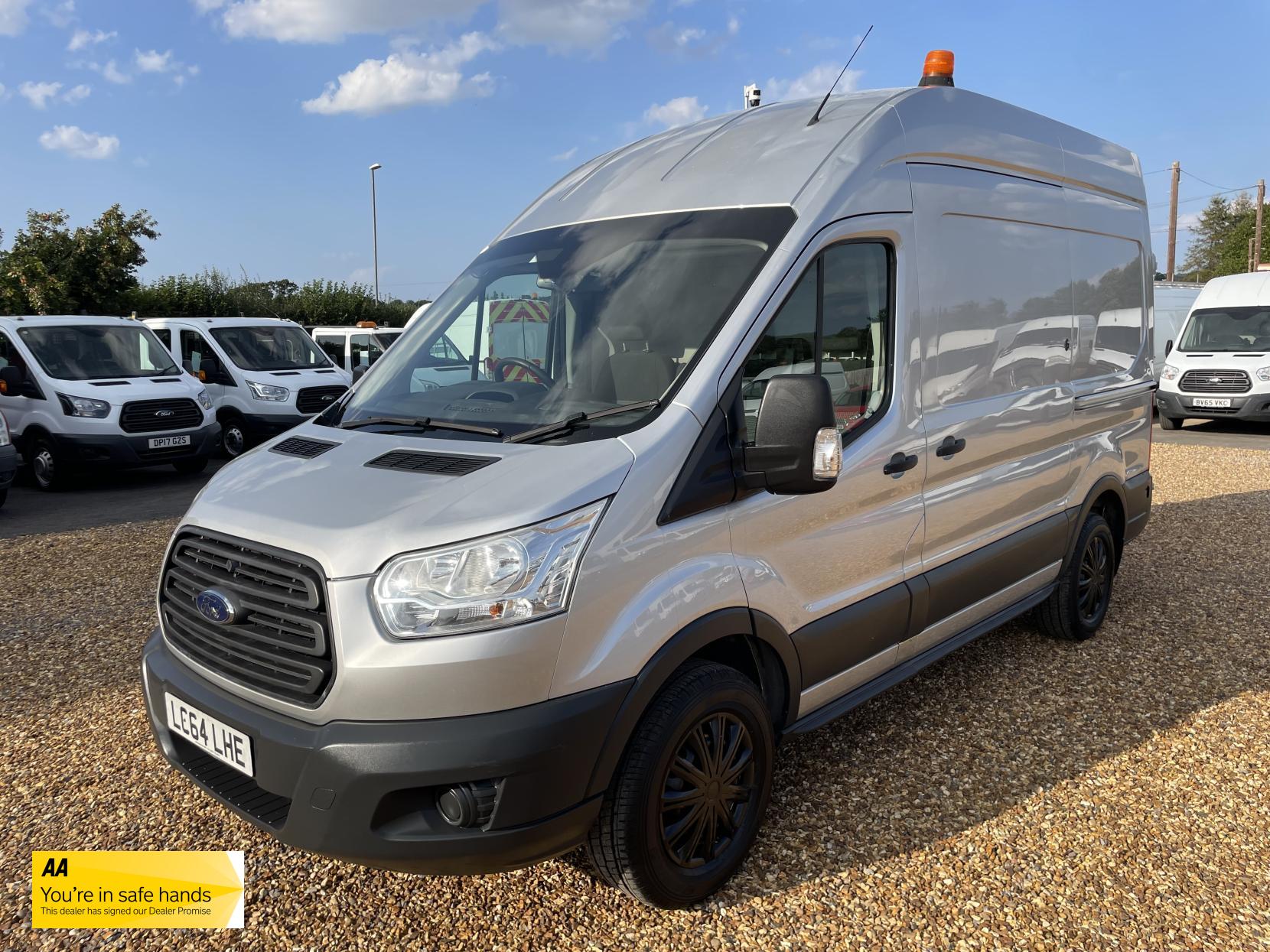 Ford Transit 2.2 TDCi 350 Panel Van 5dr Diesel Manual RWD L2 H3 Euro 5 (155 ps)