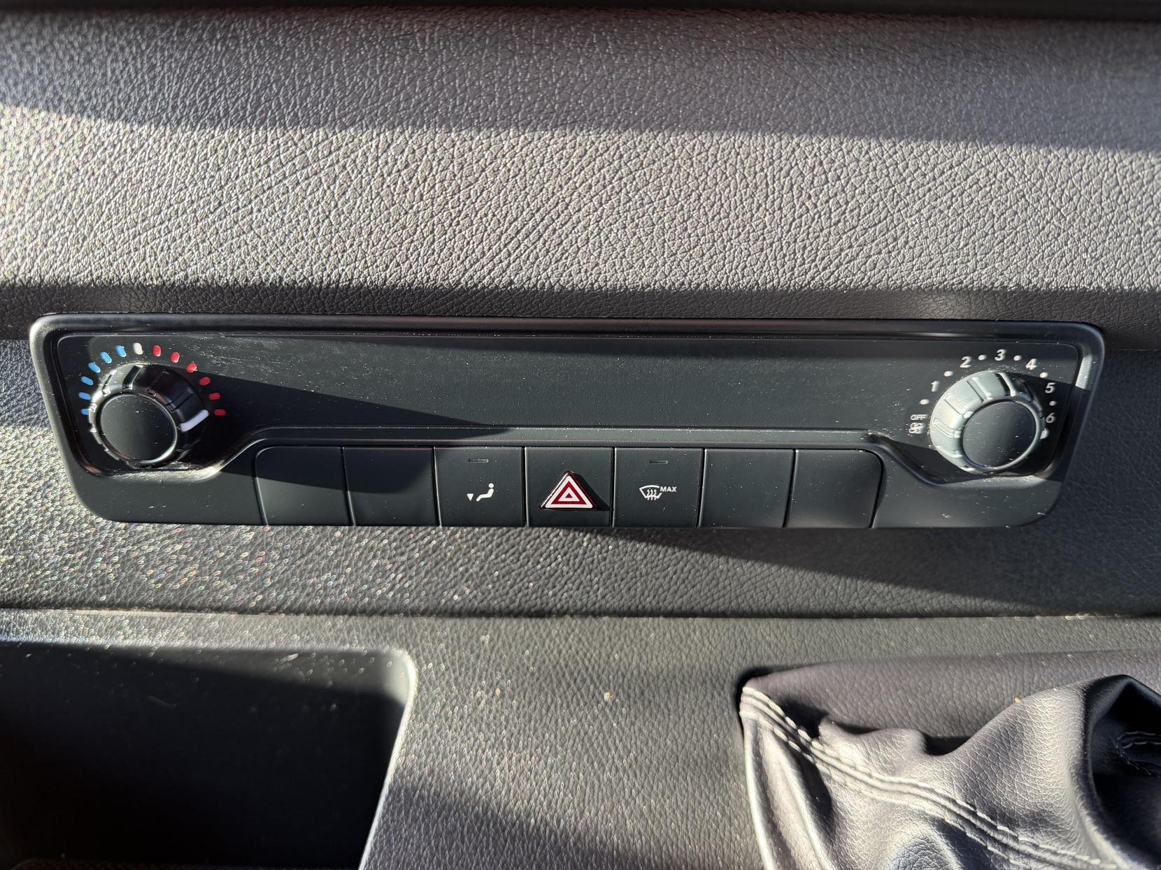 Mercedes-Benz Sprinter 2.1 Progressive Chassis Cab LCV (2018 - )