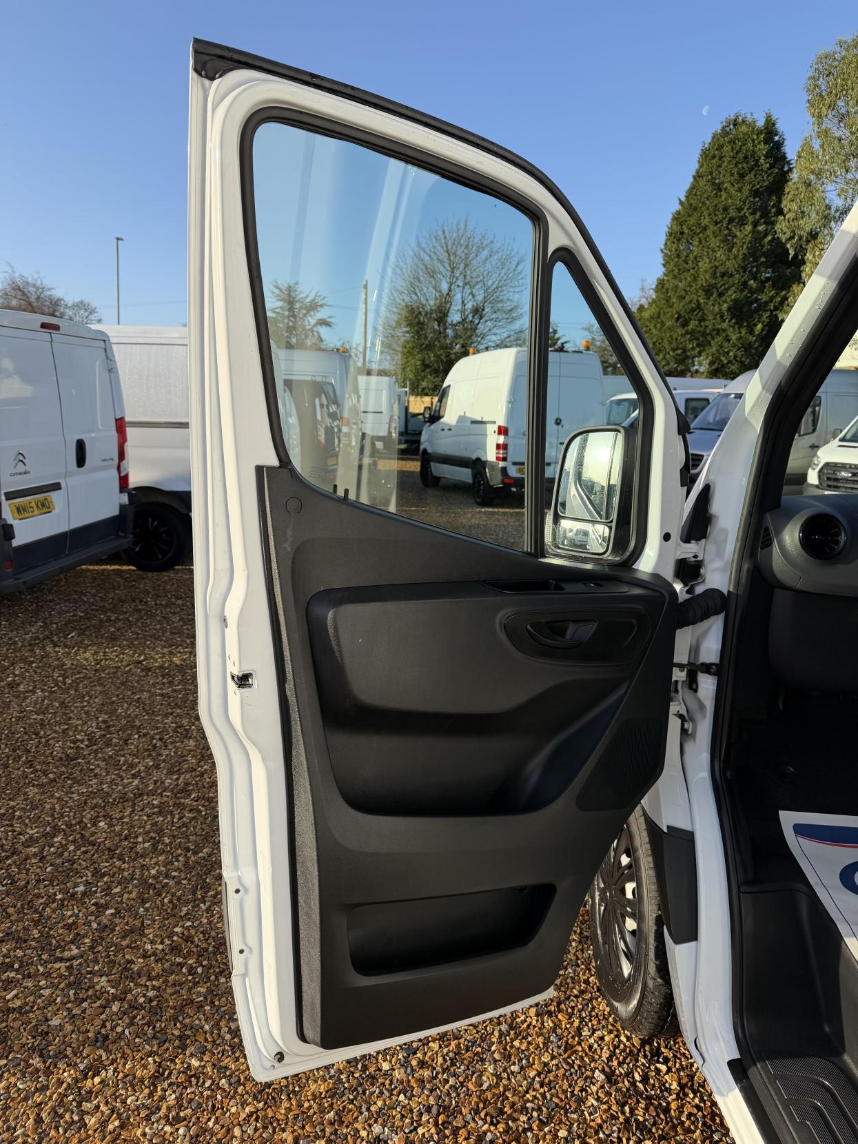 Mercedes-Benz Sprinter 2.1 Progressive Chassis Cab LCV (2018 - )