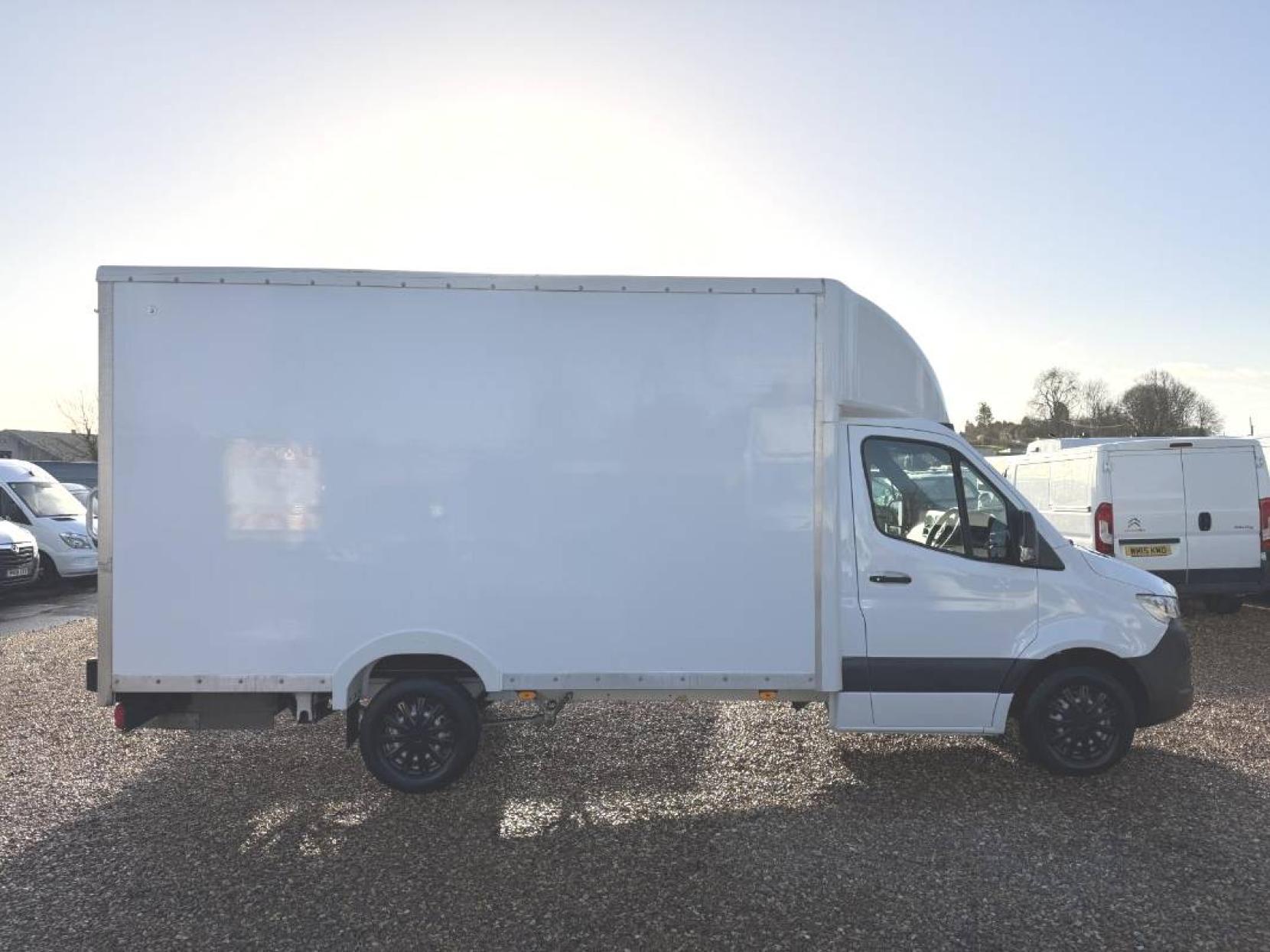 Mercedes-Benz Sprinter 2.1 Progressive Chassis Cab LCV (2018 - )