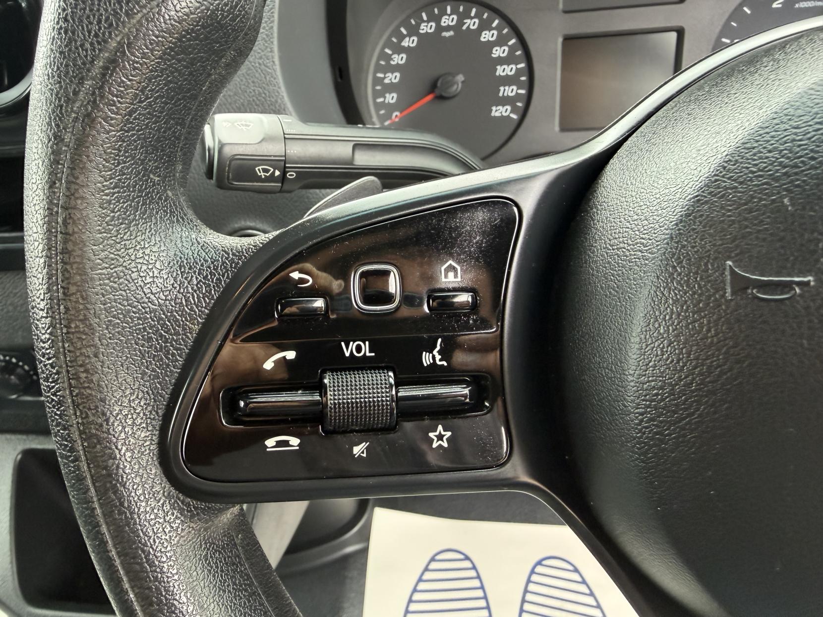 2019 Mercedes-Benz Sprinter 2.1 316 CDI Panel Van 5dr Diesel G-Tronic+ RWD L2 H2 Euro 6 (163 ps) - Thumbnail 41