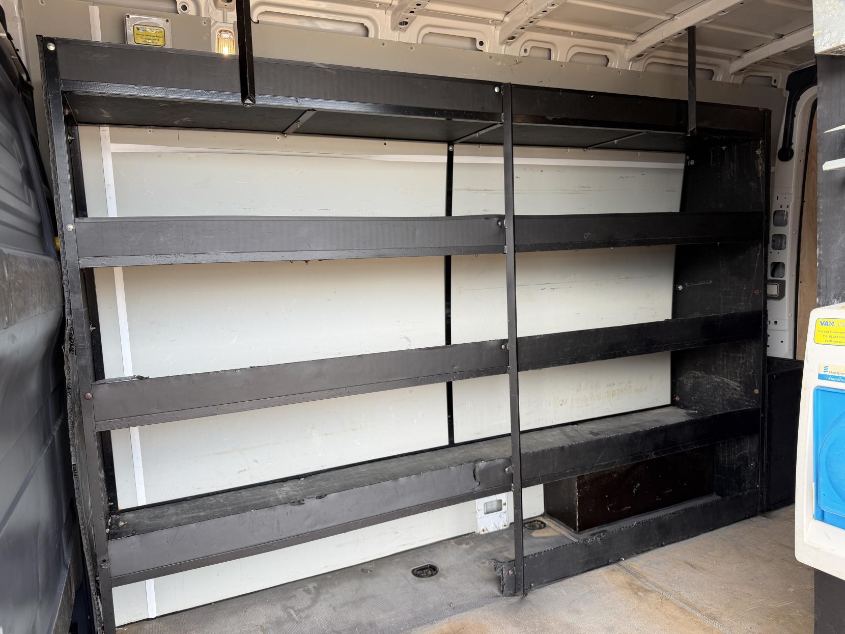 2019 Mercedes-Benz Sprinter 2.1 316 CDI Panel Van 5dr Diesel G-Tronic+ RWD L2 H2 Euro 6 (163 ps) - Thumbnail 24