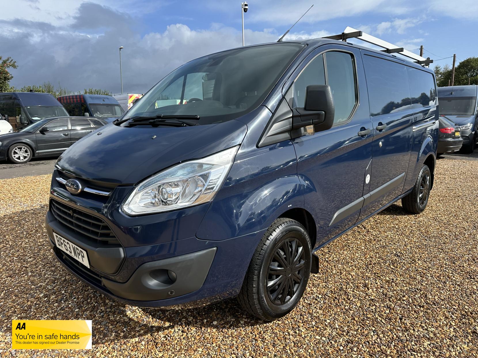 Ford Transit Custom 2.2 TDCi 330 Trend Panel Van 5dr Diesel Manual L2 H1 (197 g/km, 123 bhp)