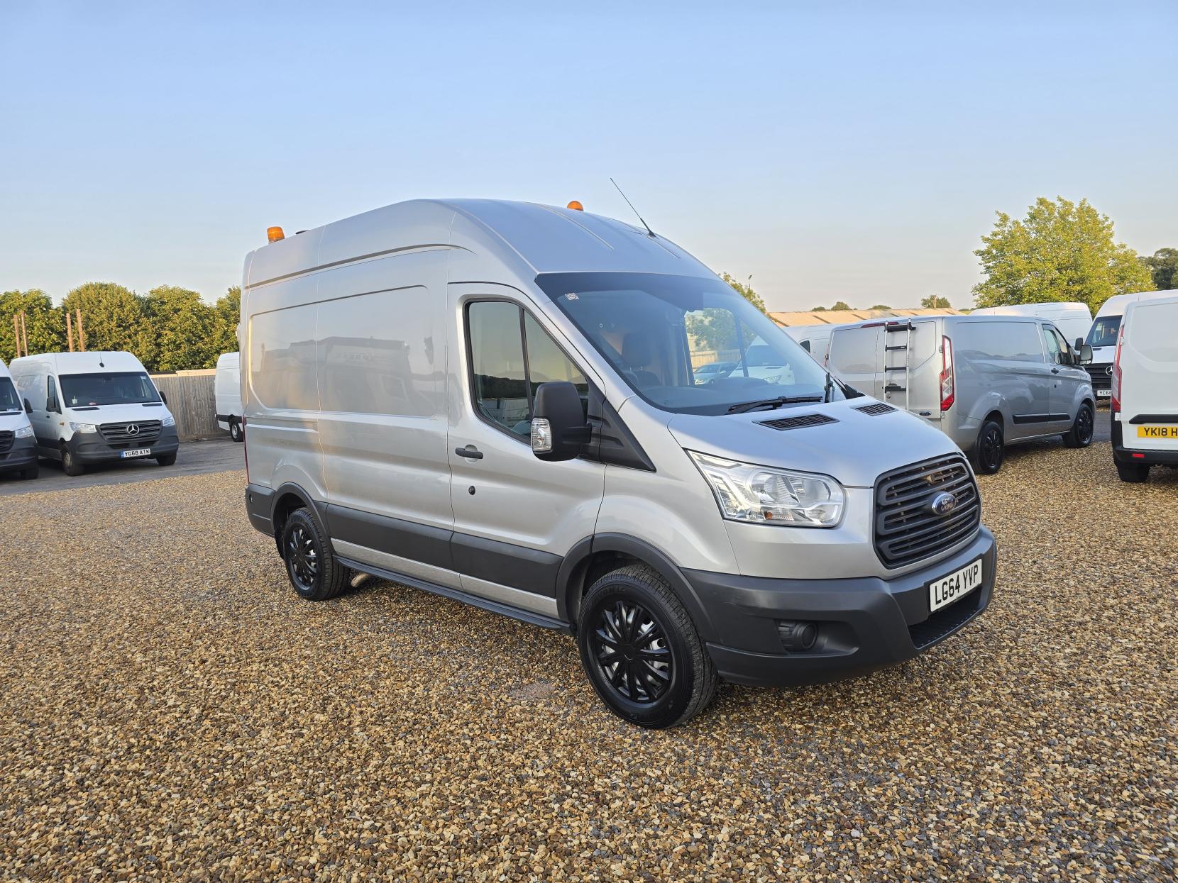 Ford Transit 2.2 TDCi 350 Panel Van 5dr Diesel Manual RWD L2 H3 Euro 5 (155 ps)
