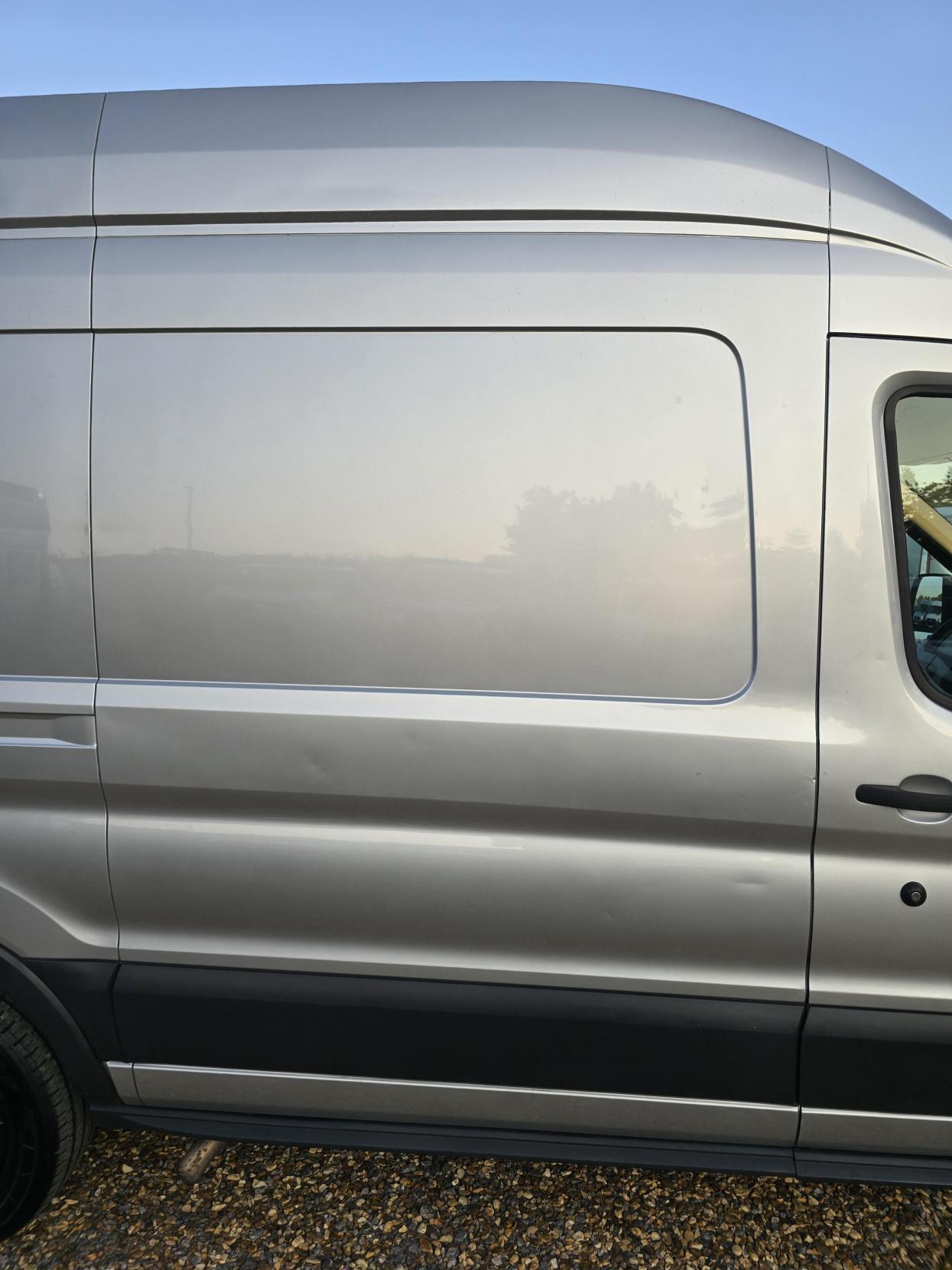Ford Transit 2.2 TDCi 350 Panel Van 5dr Diesel Manual RWD L2 H3 Euro 5 (155 ps)