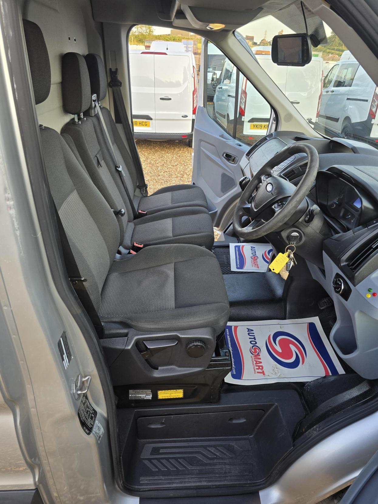Ford Transit 2.2 TDCi 350 Panel Van 5dr Diesel Manual RWD L2 H3 Euro 5 (155 ps)