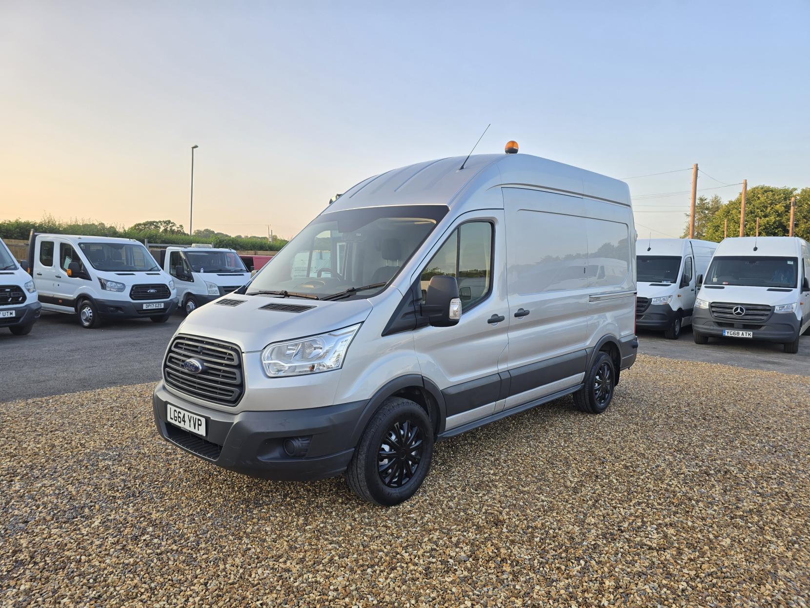 Ford Transit 2.2 TDCi 350 Panel Van 5dr Diesel Manual RWD L2 H3 Euro 5 (155 ps)