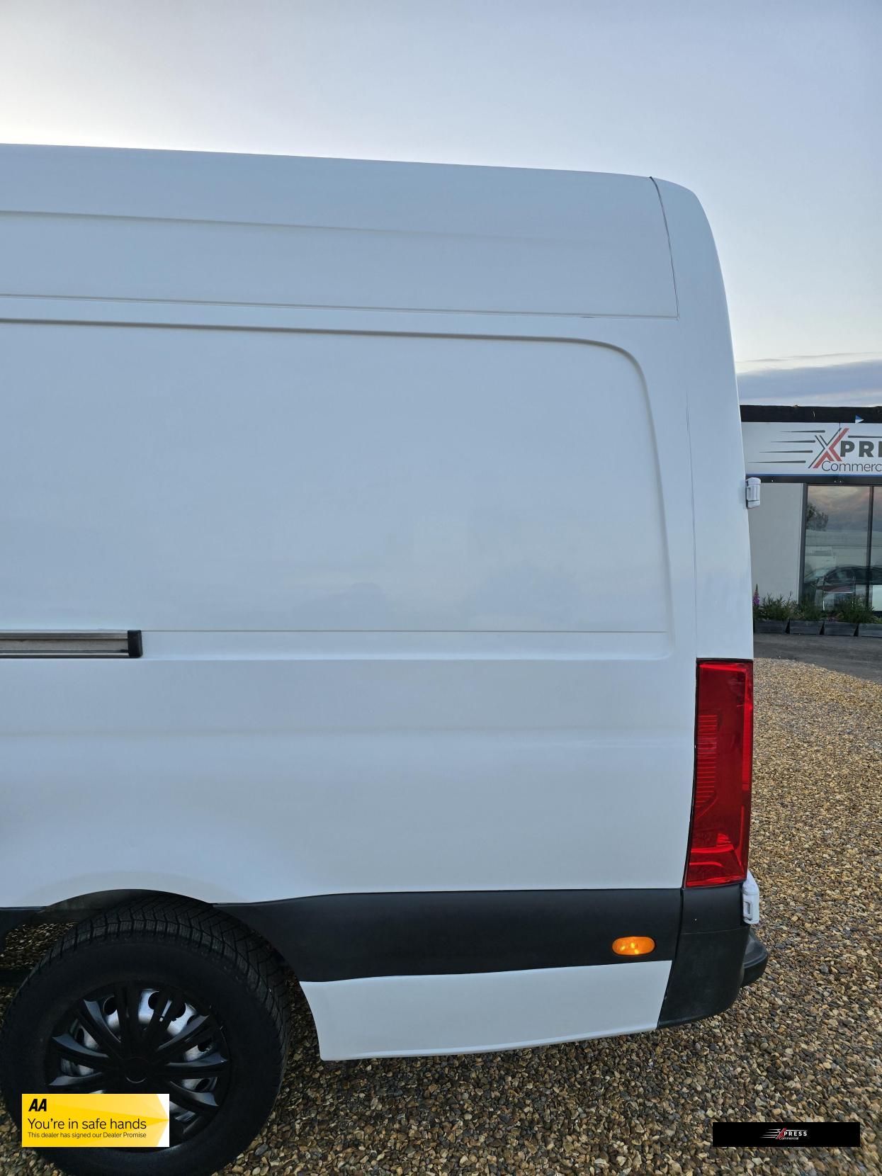Mercedes-Benz Sprinter Sprinter 2.1 311 CDI Panel Van 5dr Diesel Manual RWD L3 H2 Euro 6 (114 ps)