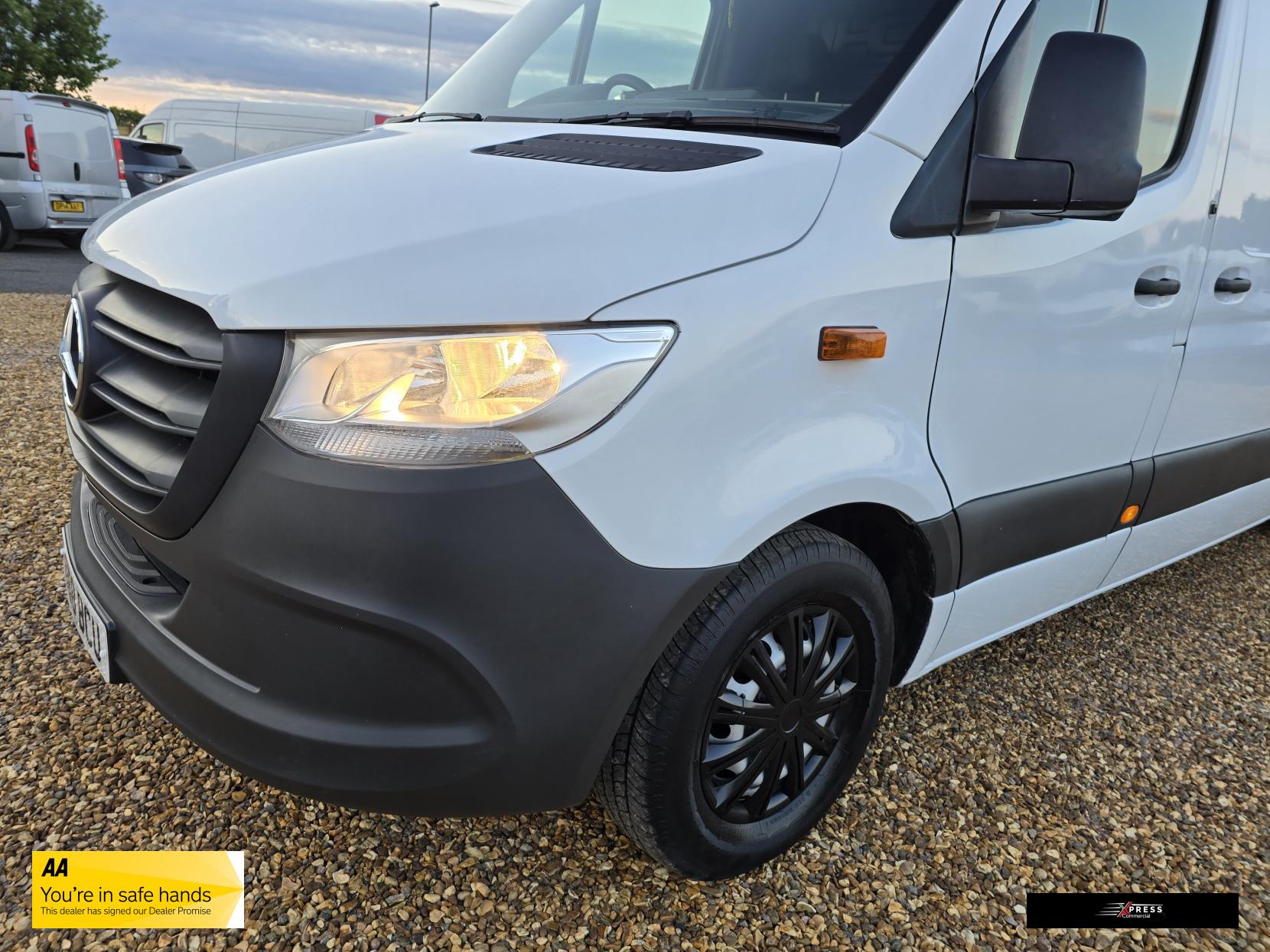 Mercedes-Benz Sprinter Sprinter 2.1 311 CDI Panel Van 5dr Diesel Manual RWD L3 H2 Euro 6 (114 ps)