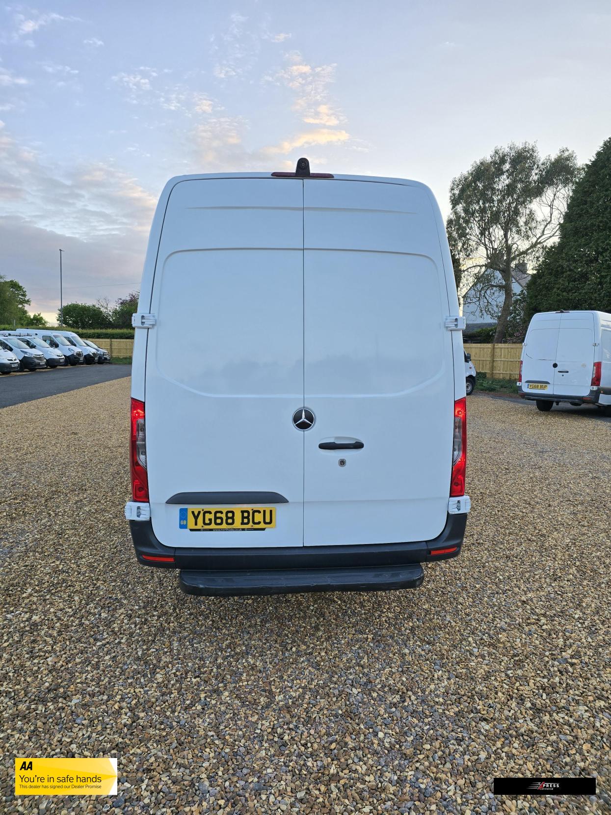 Mercedes-Benz Sprinter Sprinter 2.1 311 CDI Panel Van 5dr Diesel Manual RWD L3 H2 Euro 6 (114 ps)