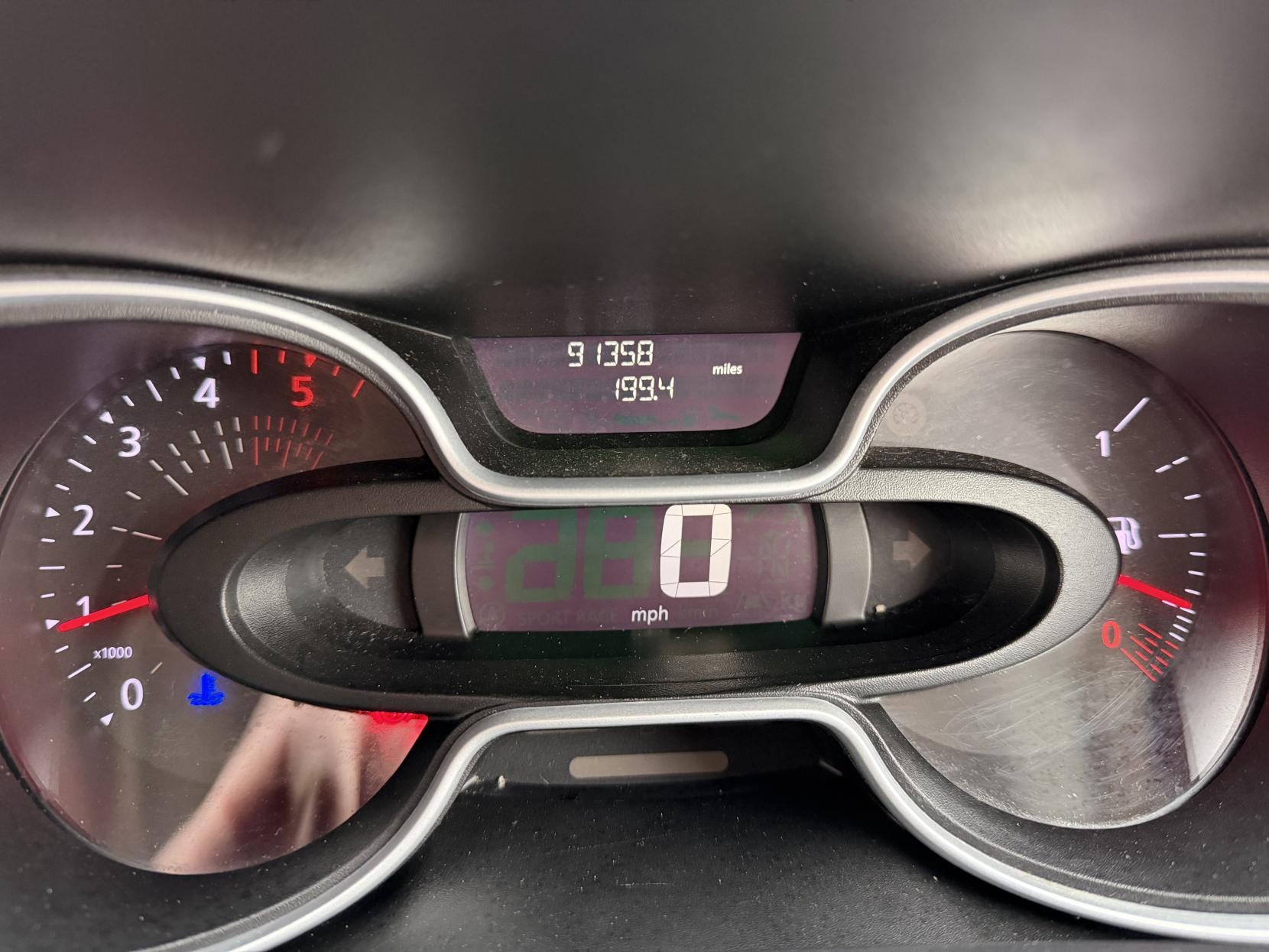 Renault Trafic 2.0 dCi ENERGY 30 Sport Nav Crew Van Double Cab 6dr Diesel Manual LWB Euro 6 (s/s) (145 ps)