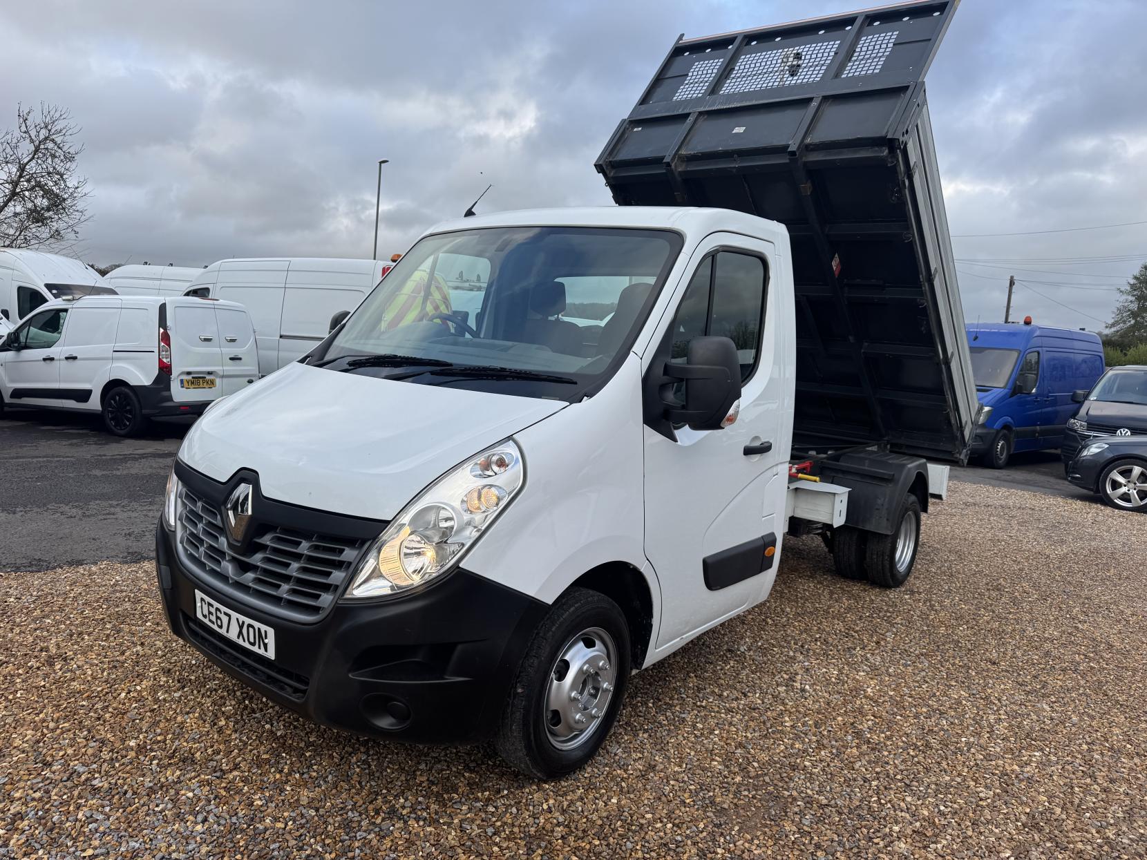 Renault Master 2.3 dCi 35 Business Tipper 2dr Diesel Manual RWD MWB Euro 5 (TRW) (125 ps)