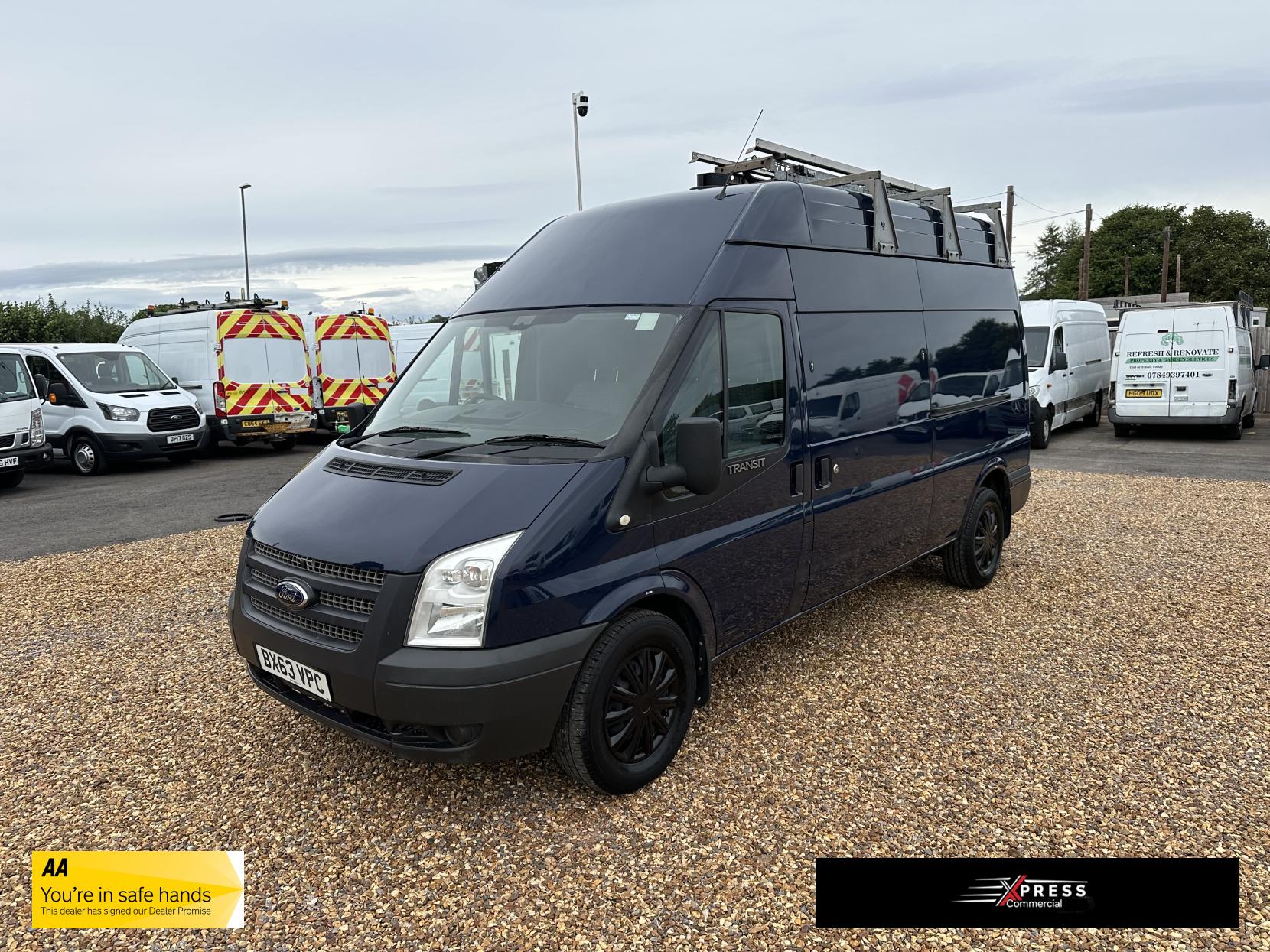 Ford Transit 2.2 TDCi 350 Panel Van 3dr Diesel Manual FWD L2 H3 (209 g/km, 123 bhp)
