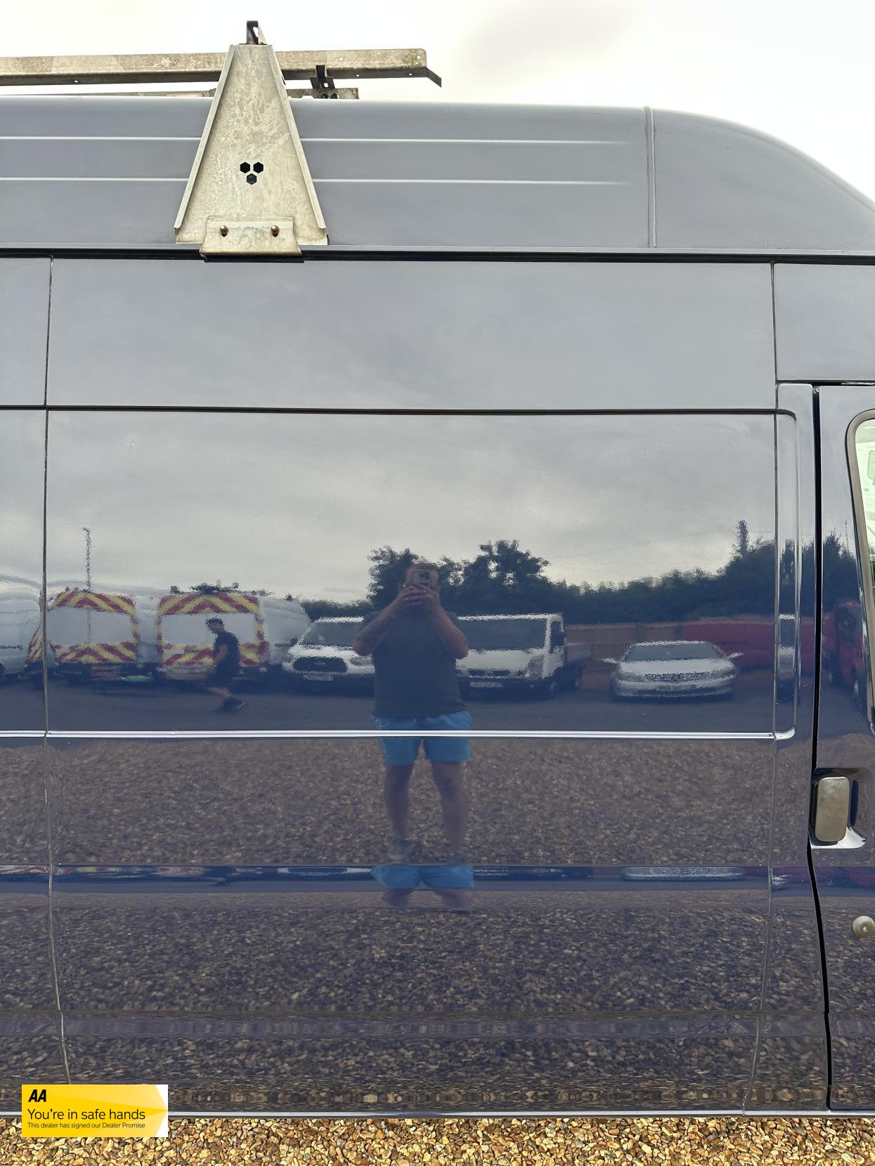 Ford Transit 2.2 TDCi 350 Panel Van 3dr Diesel Manual FWD L2 H3 (209 g/km, 123 bhp)