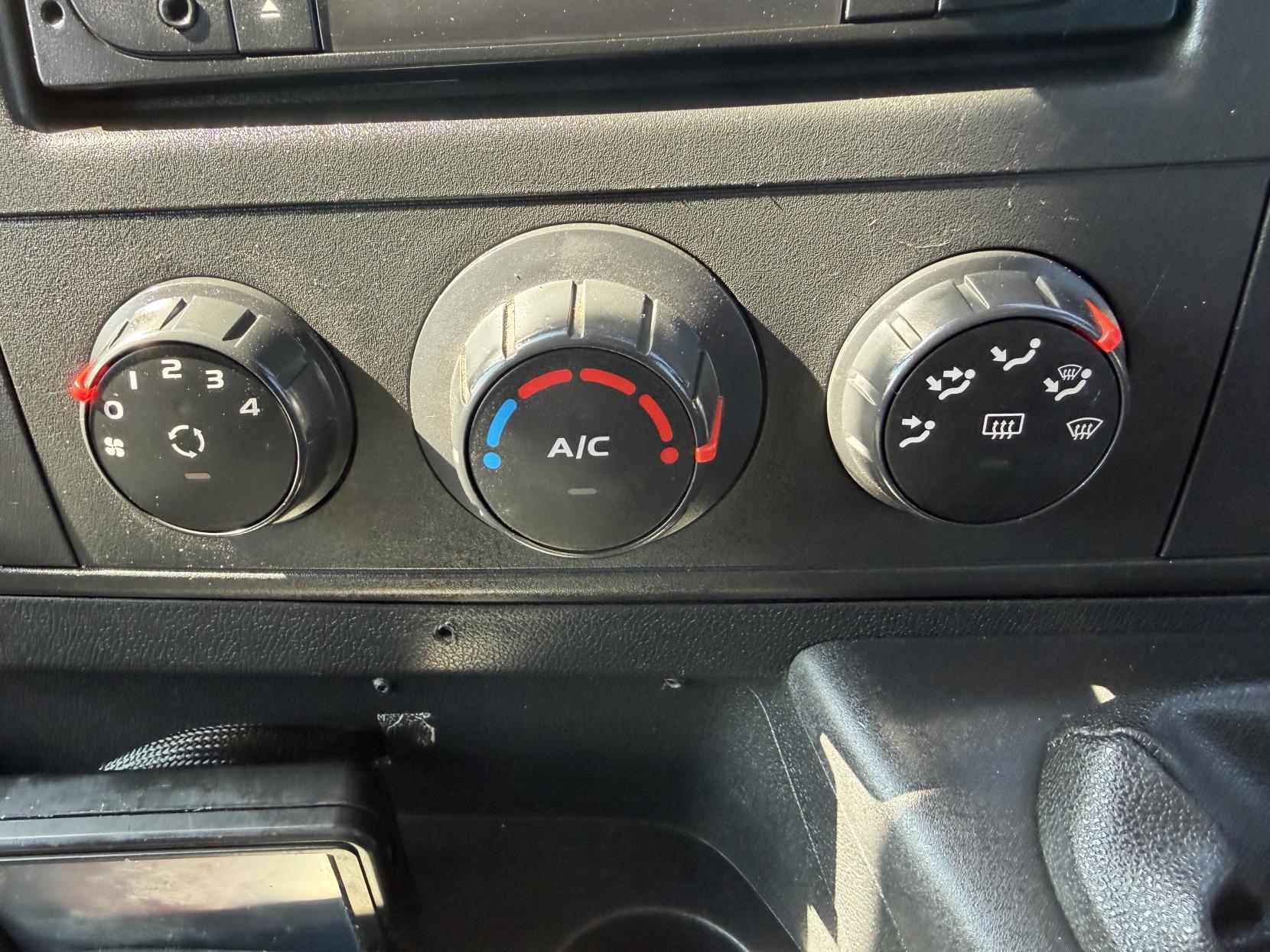 Vauxhall Movano 2.3 CDTi 3500 Panel Van 5dr Diesel Manual FWD L2 H2 Euro 6 (130 ps)