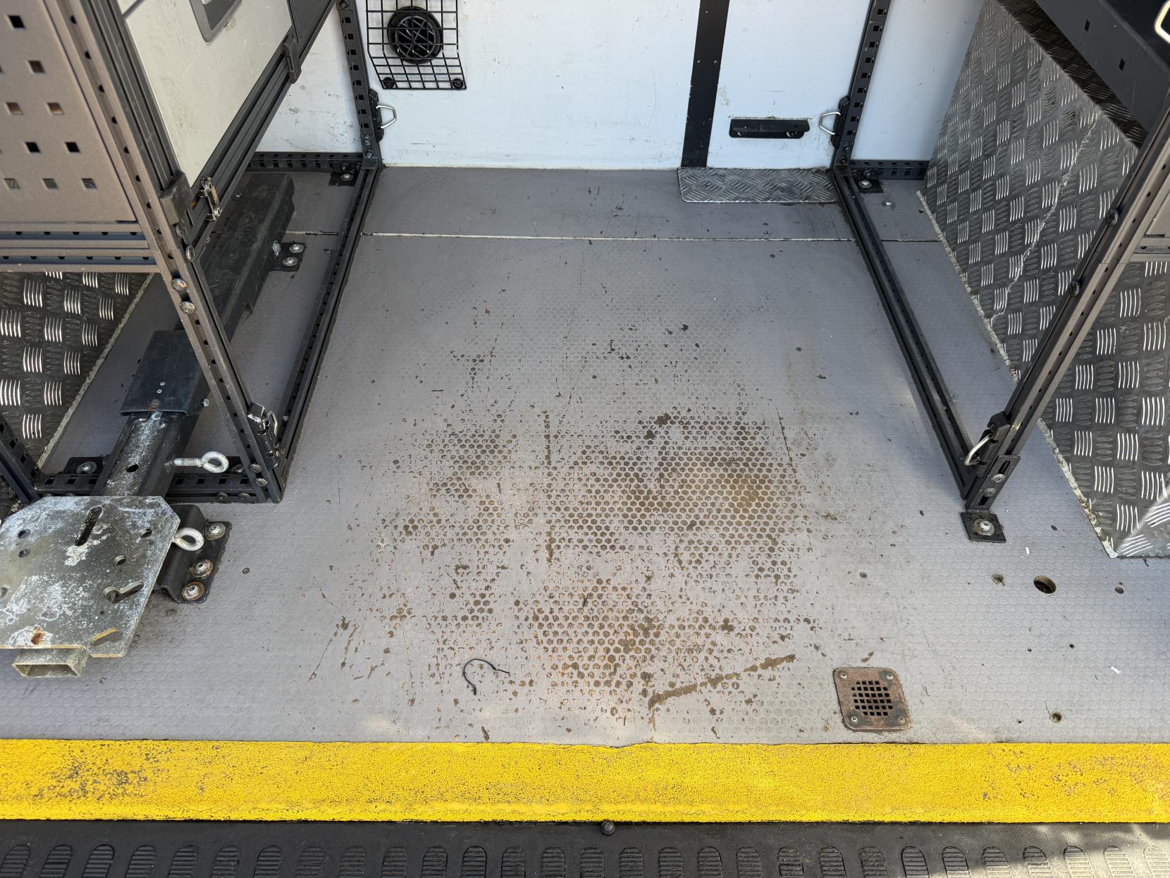 Vauxhall Movano 2.3 CDTi 3500 Panel Van 5dr Diesel Manual FWD L2 H2 Euro 6 (130 ps)