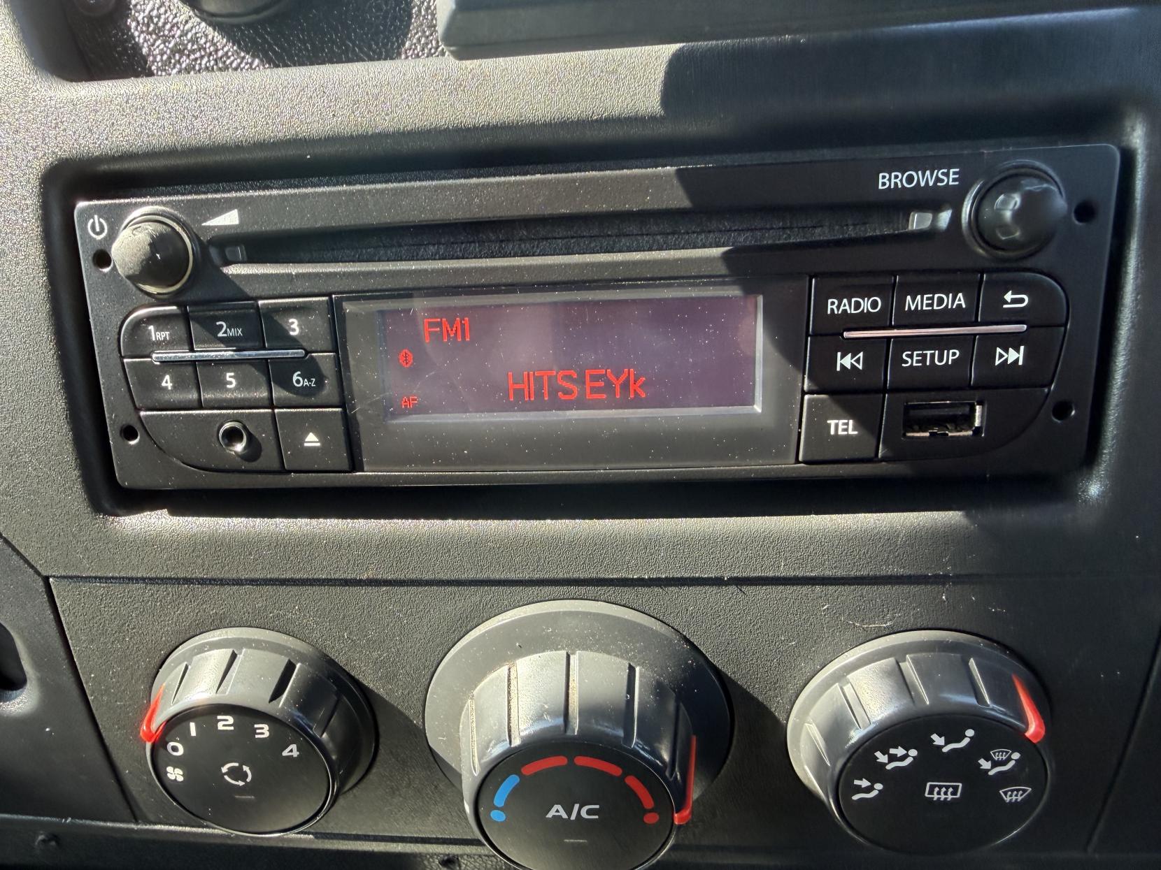 Vauxhall Movano 2.3 CDTi 3500 Panel Van 5dr Diesel Manual FWD L2 H2 Euro 6 (130 ps)