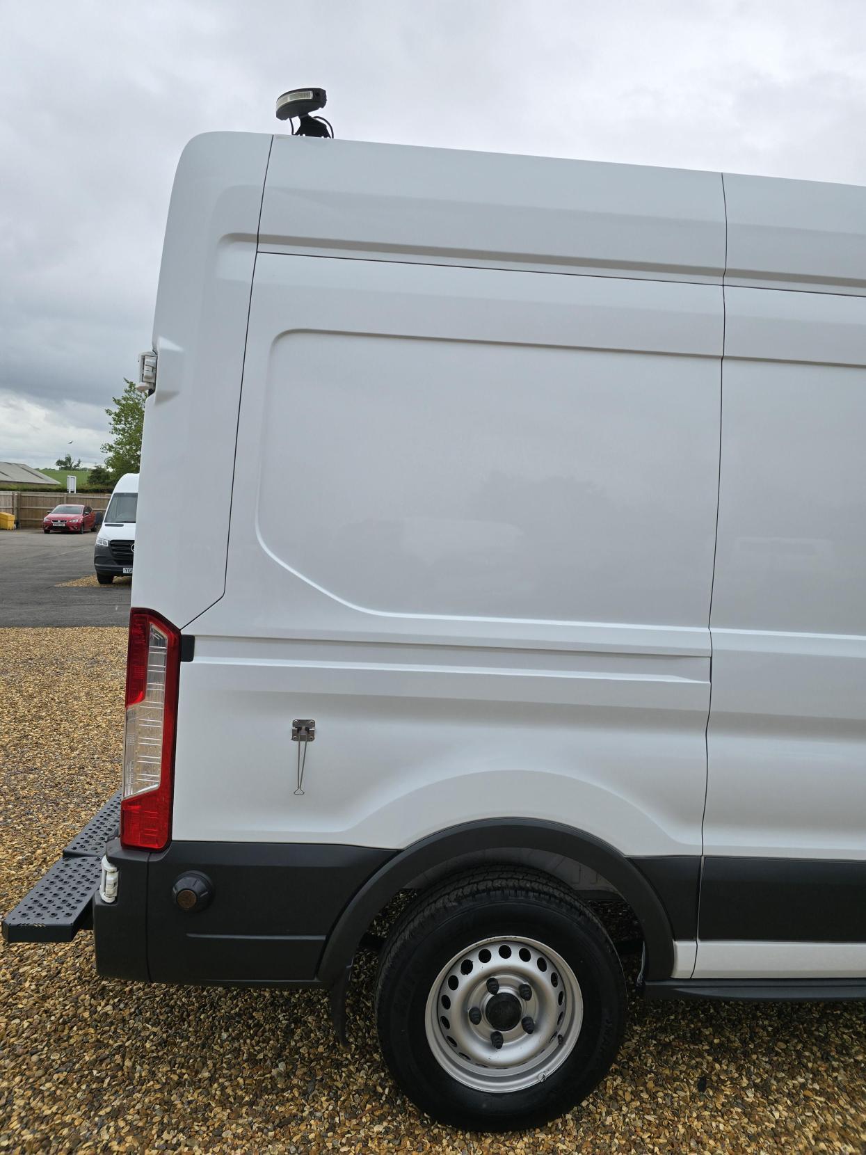 Ford Transit 2.0 350 EcoBlue Panel Van 5dr Diesel Manual FWD L2 H3 Euro 6 (130 ps)
