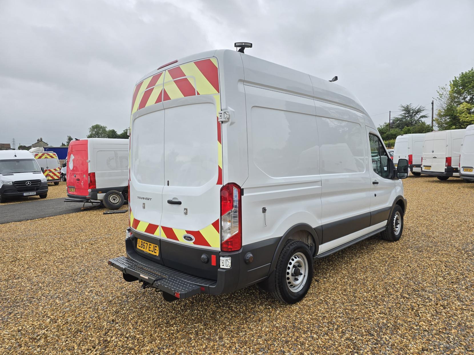 Ford Transit 2.0 350 EcoBlue Panel Van 5dr Diesel Manual FWD L2 H3 Euro 6 (130 ps)