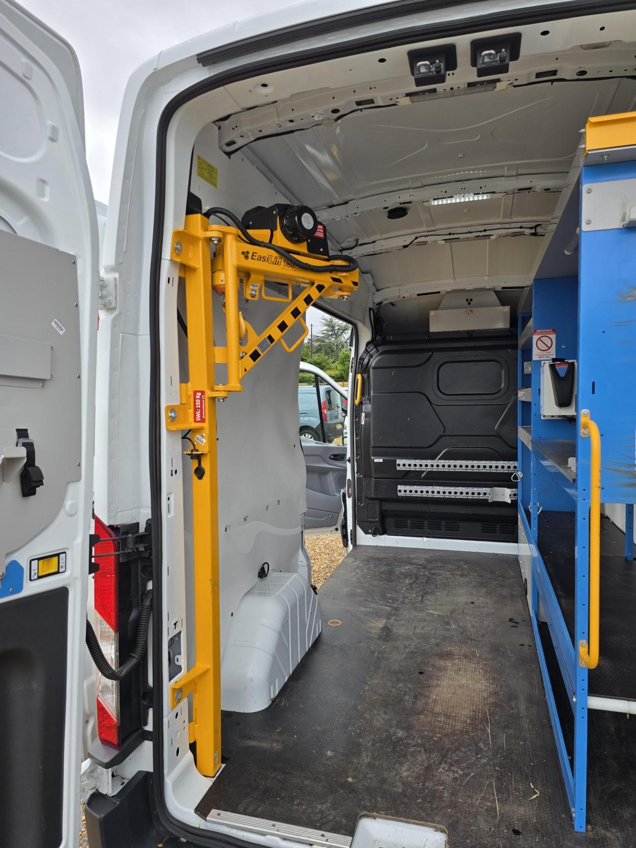 Ford Transit 2.0 350 EcoBlue Panel Van 5dr Diesel Manual FWD L2 H3 Euro 6 (130 ps)